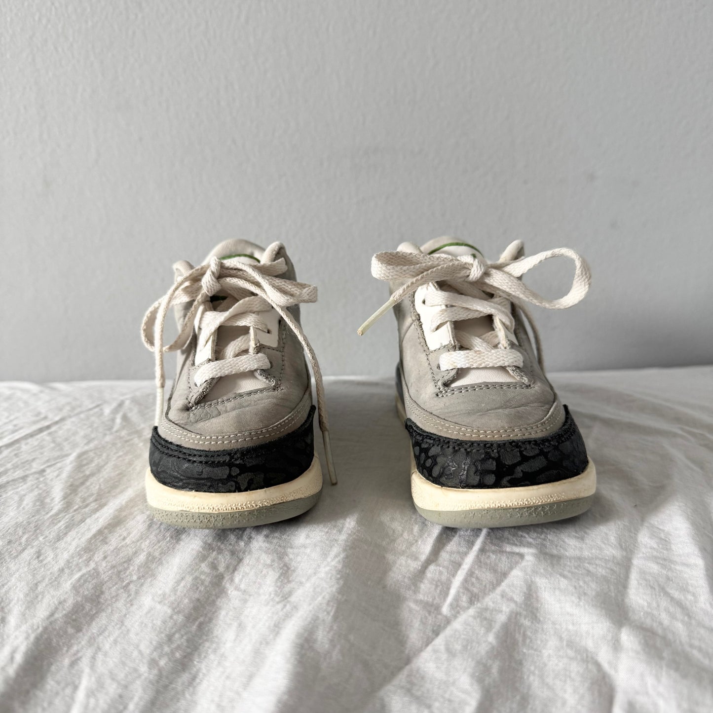 Nike / Air Jordan / Running Shoes / US6