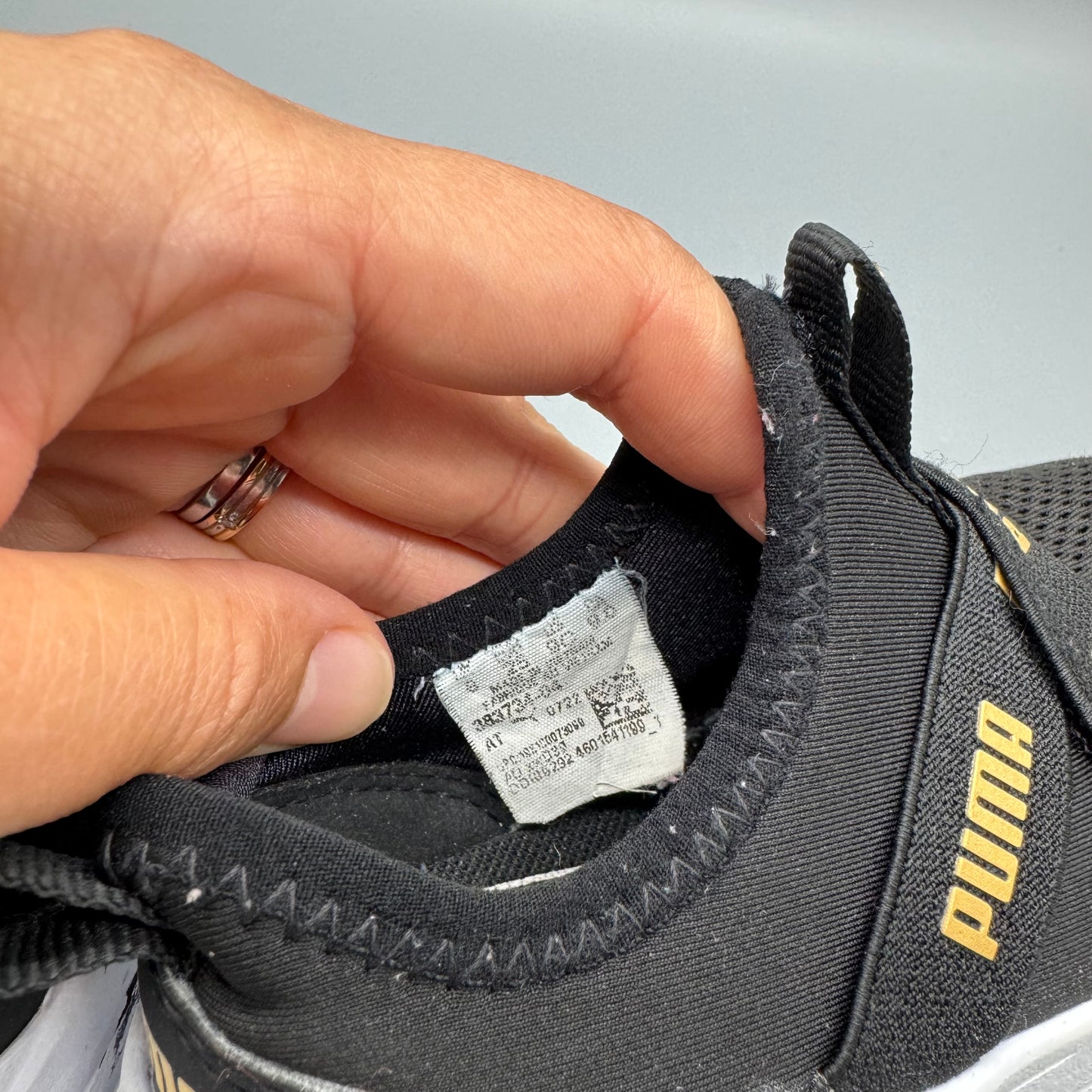 Puma / Running Shoes / US9