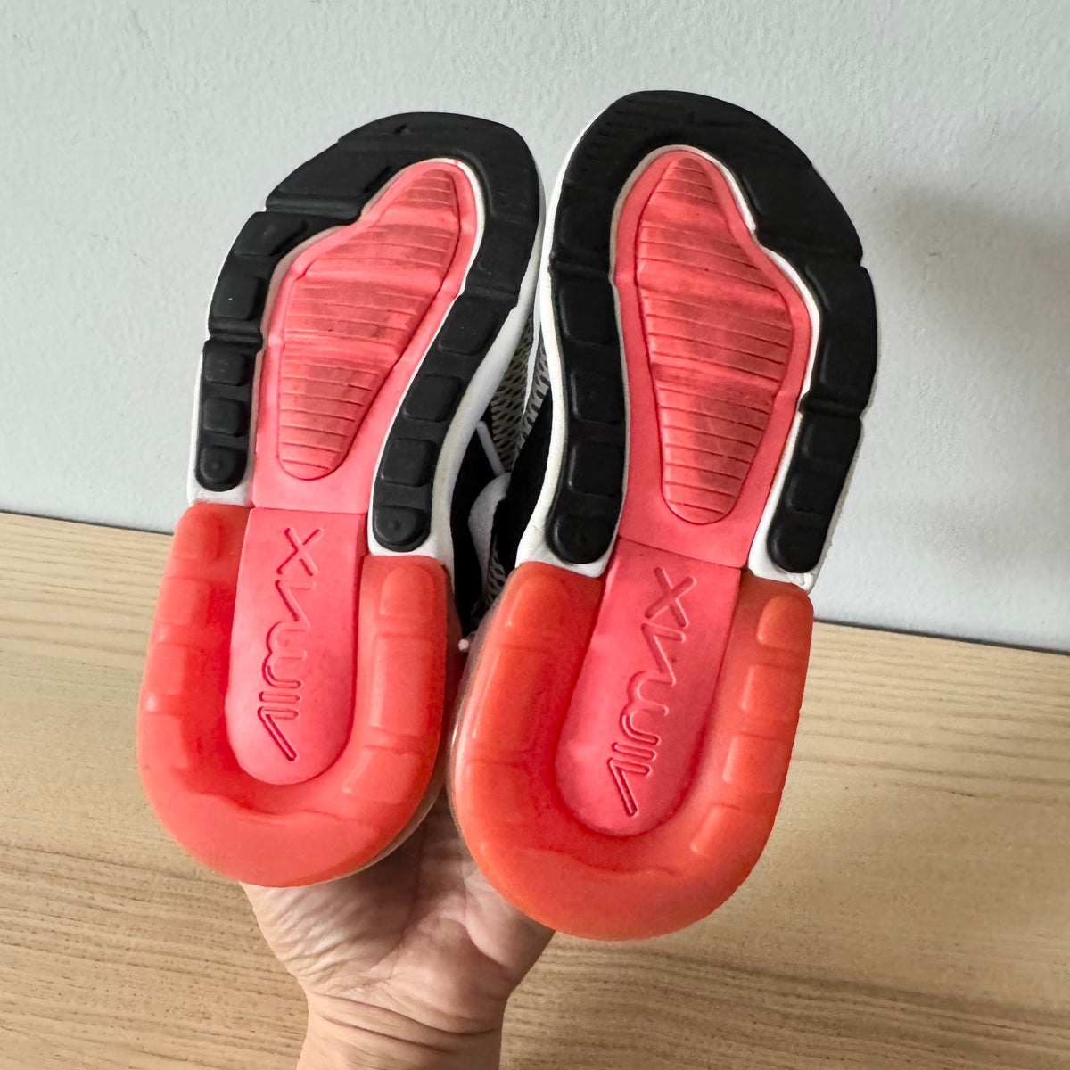 Nike / Sneaker / US11