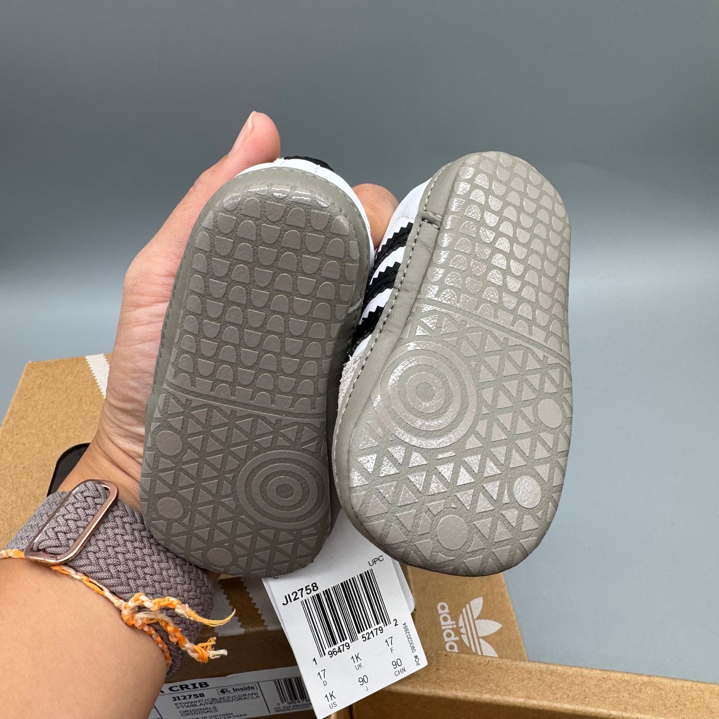 [Brand New] Adidas / Crib shoes / US1 (baby)