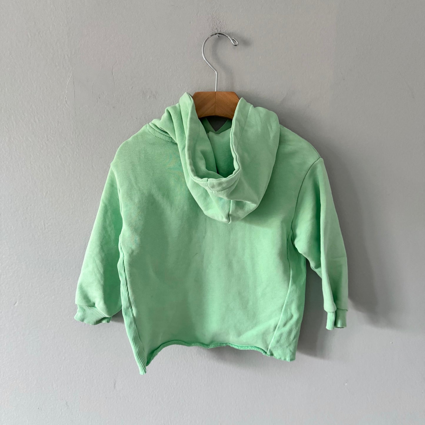 Zara / Sweat à capuche vert menthe / 18-24 mois