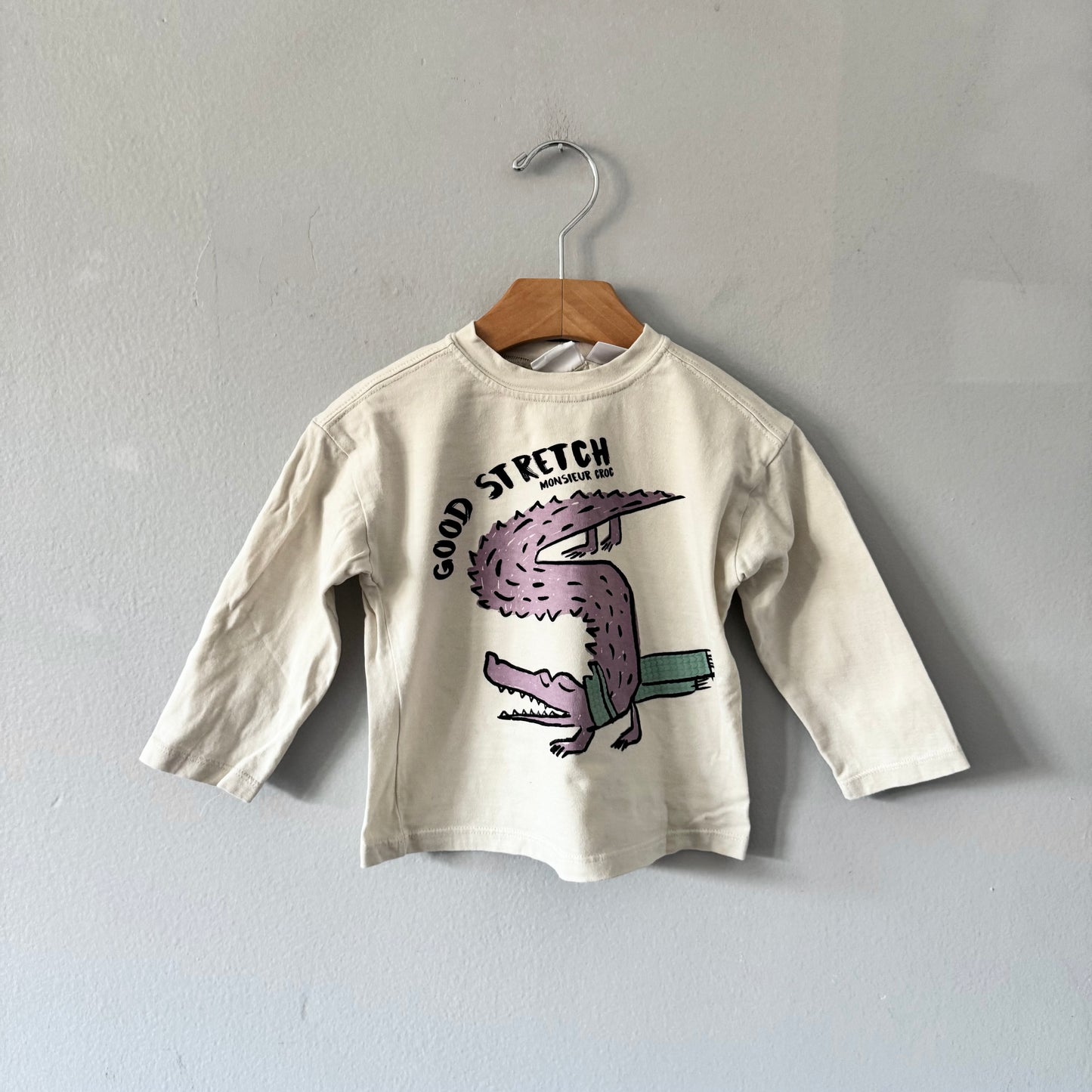 Zara / Haut manches longues blanc bonne élasticité / 12-18M