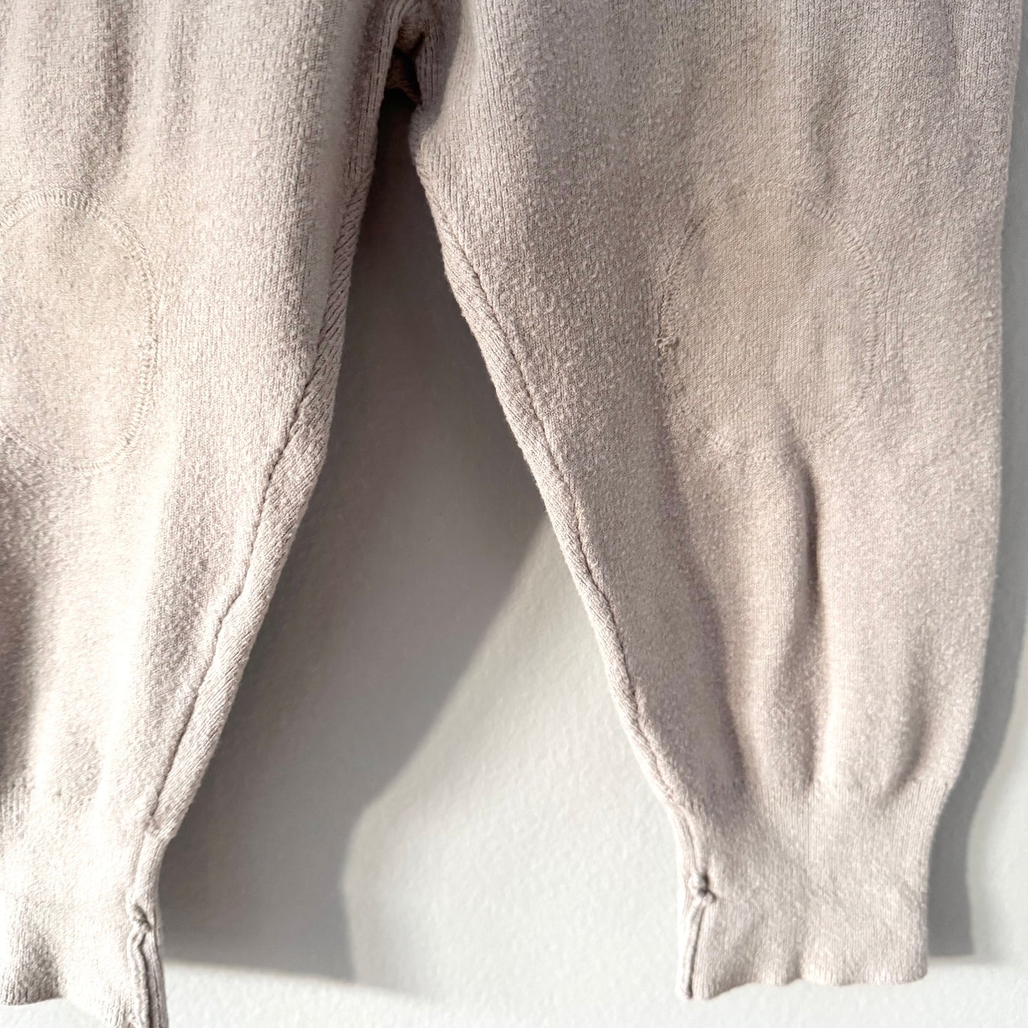 Zara / Light grey/beige knit pants / 3-4Y