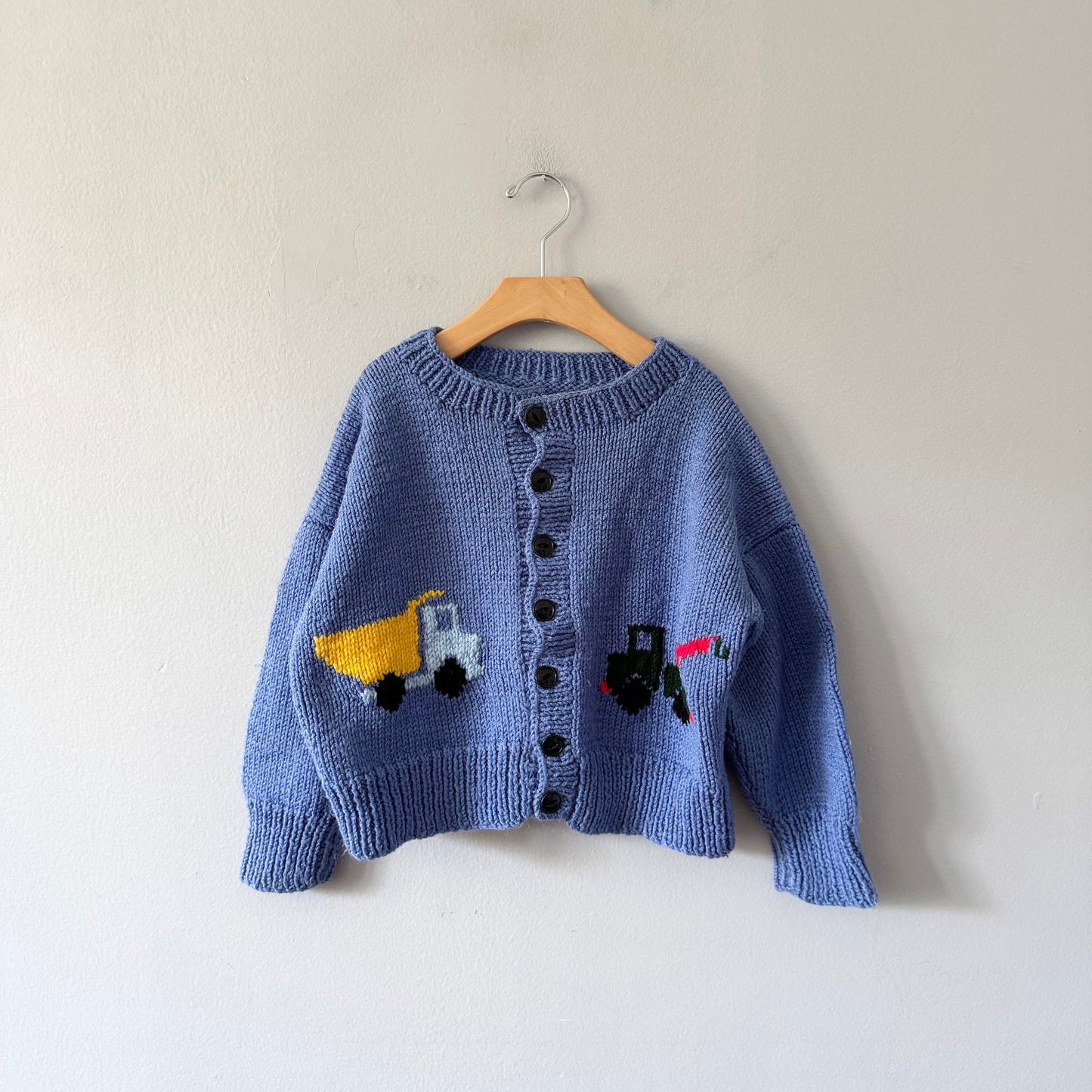 Handmade / Blue truck cardigan / 6-7Y