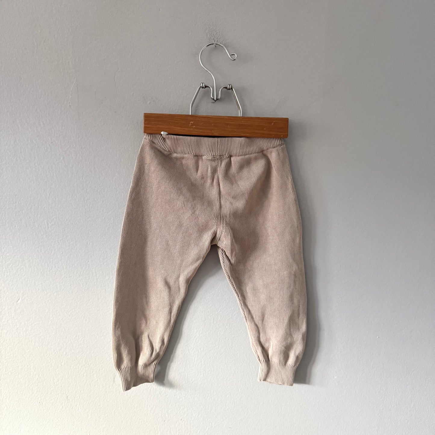 The Littlest / Beige knit pants / 18-24M