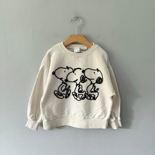 Zara / White Snoopy sweatshirt / 6Y
