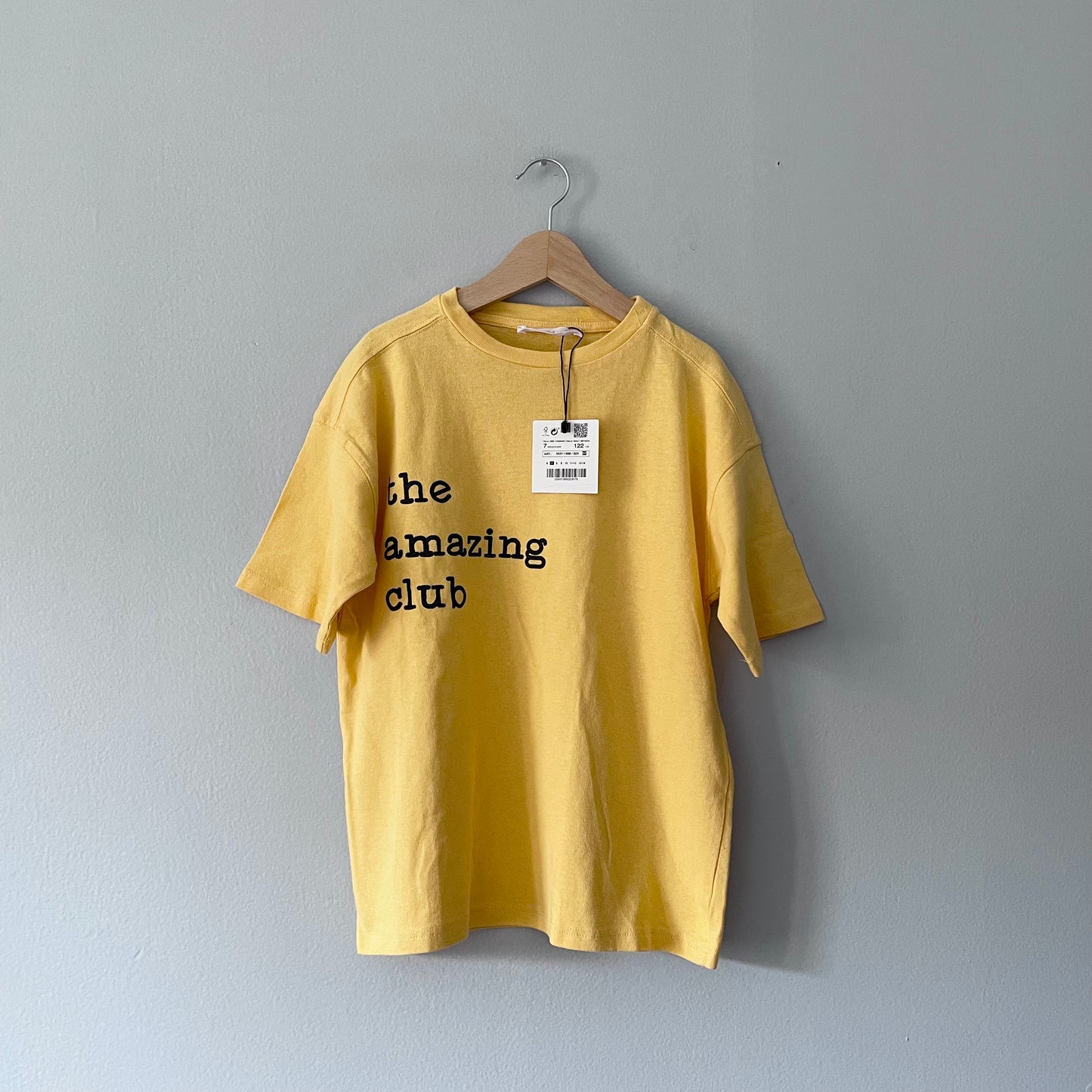Zara (New)/ Yellow T-shirt / 7Y
