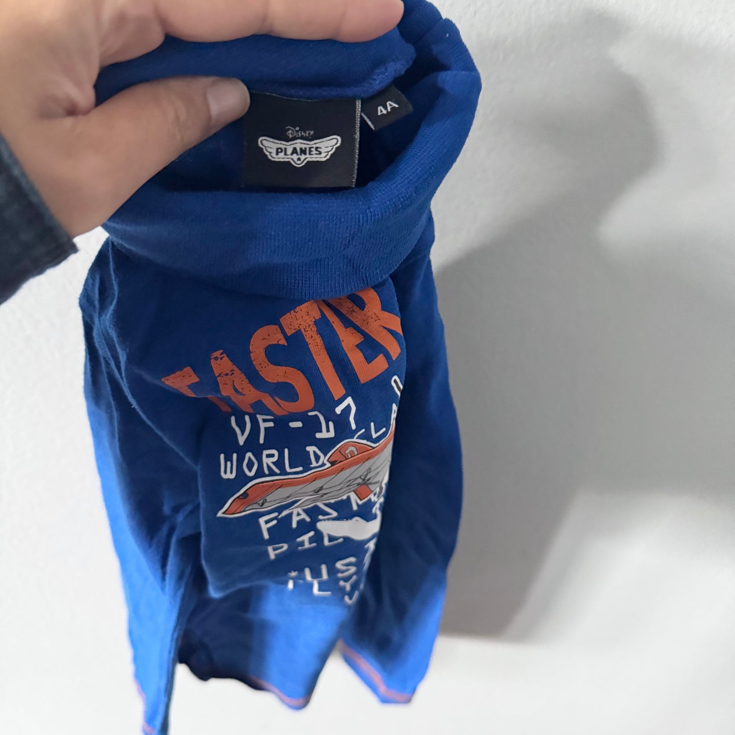 Disney / Planes blue long sleeve / 4Y