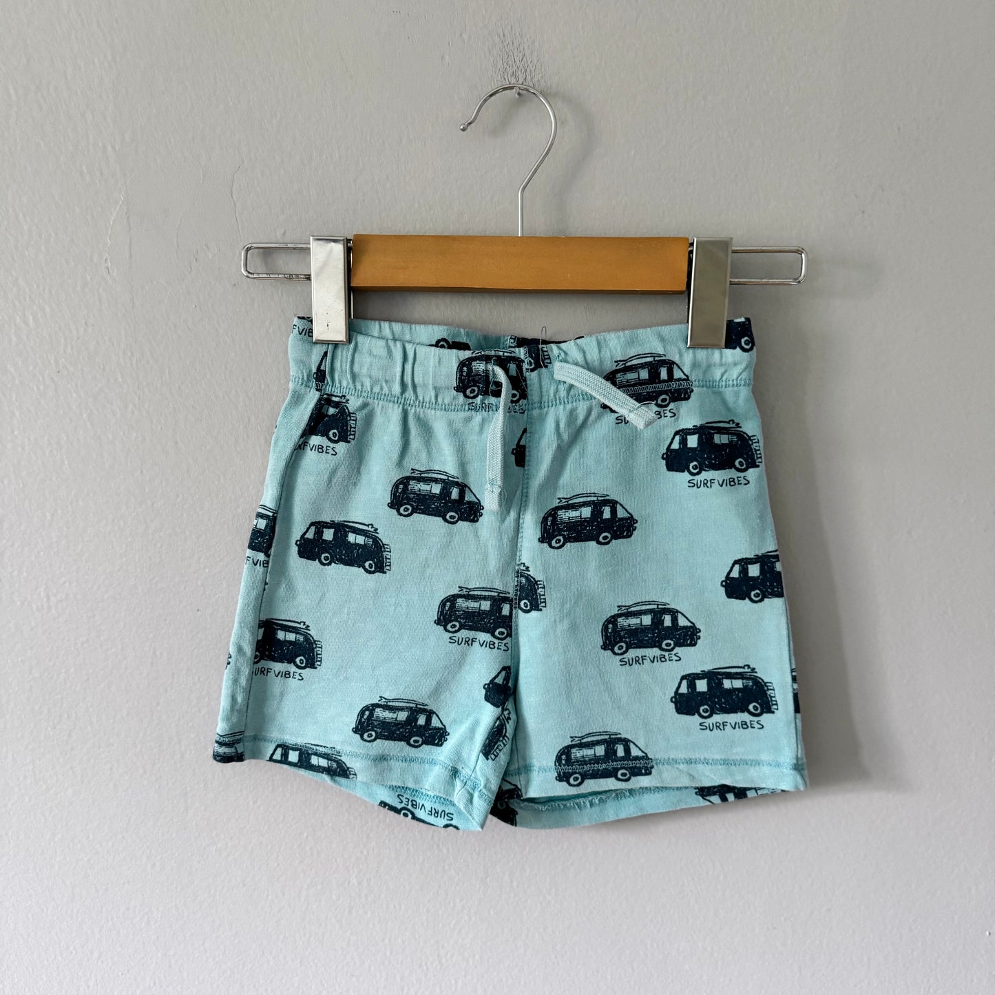 Zara / Blue x bus shorts / 4-5Y