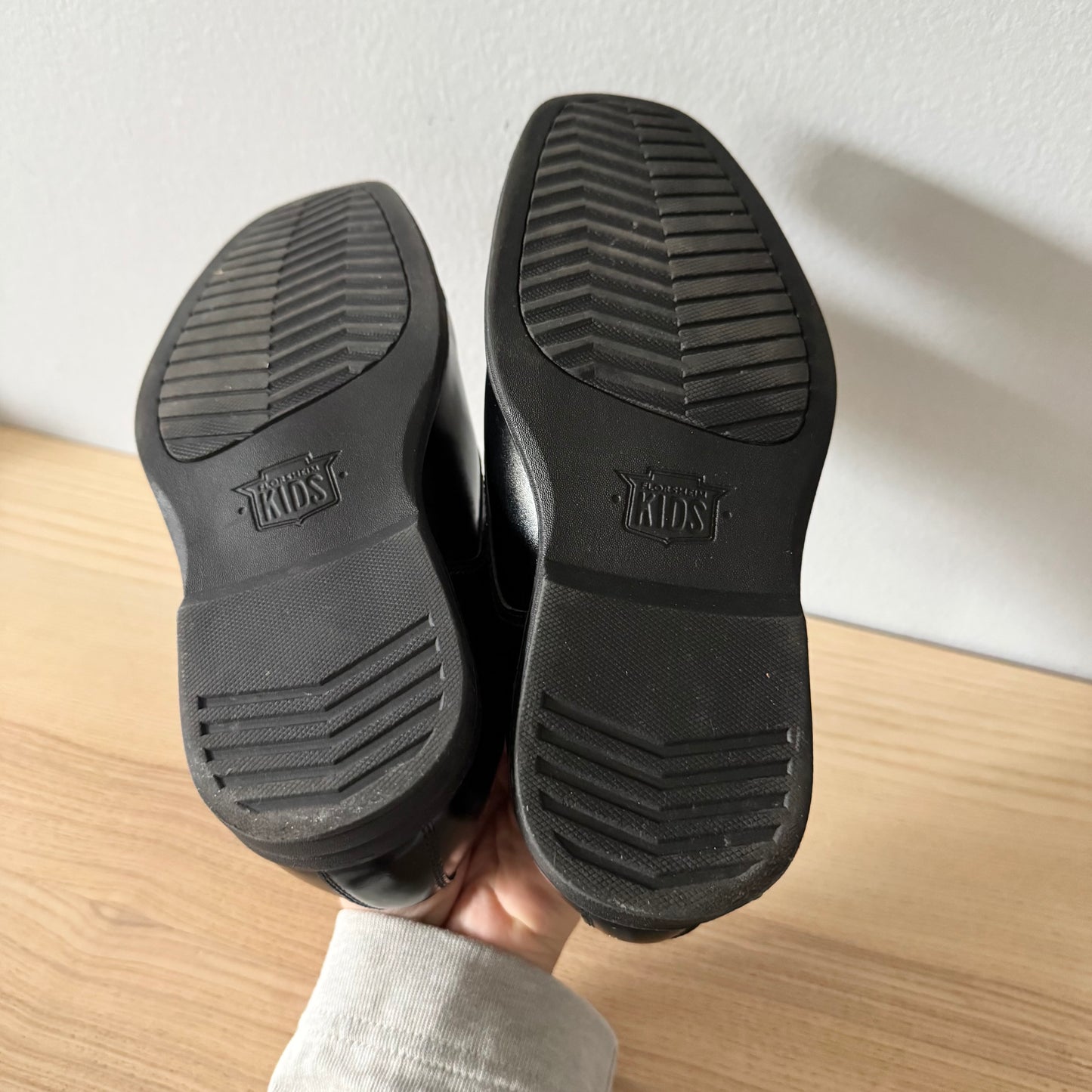 Flosheim / Chaussures en cuir noir / J3