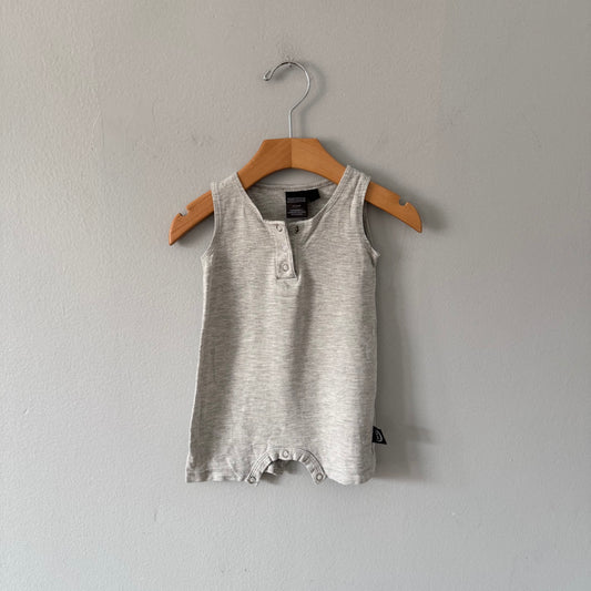 Wooly Doodle / Light grey tank romper / 6-12M