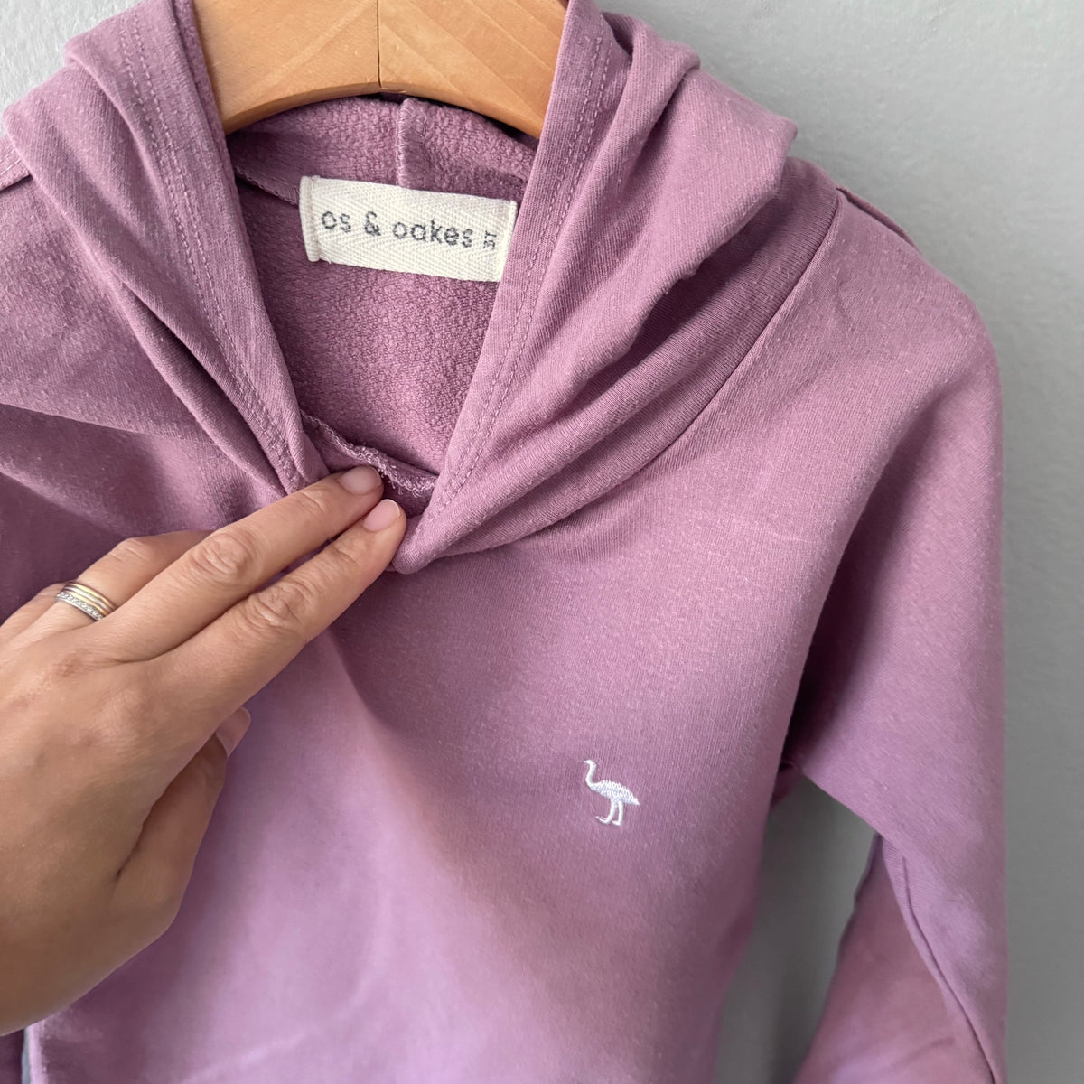 Os & Oakes / Pink hoodie / 3T