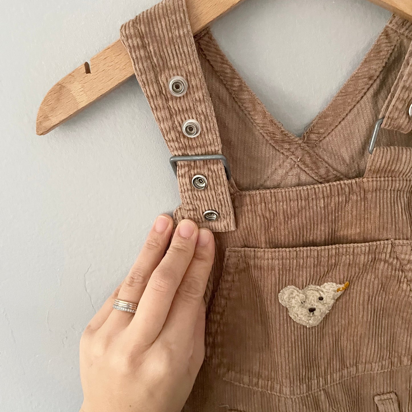 Steiff / Corduroy overalls / 18-24M