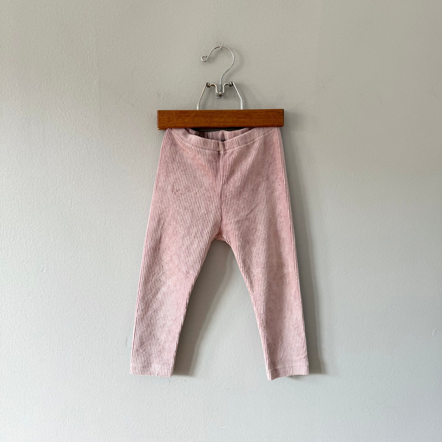 Uniqlo / Velour ribbed leggings / 18-24M