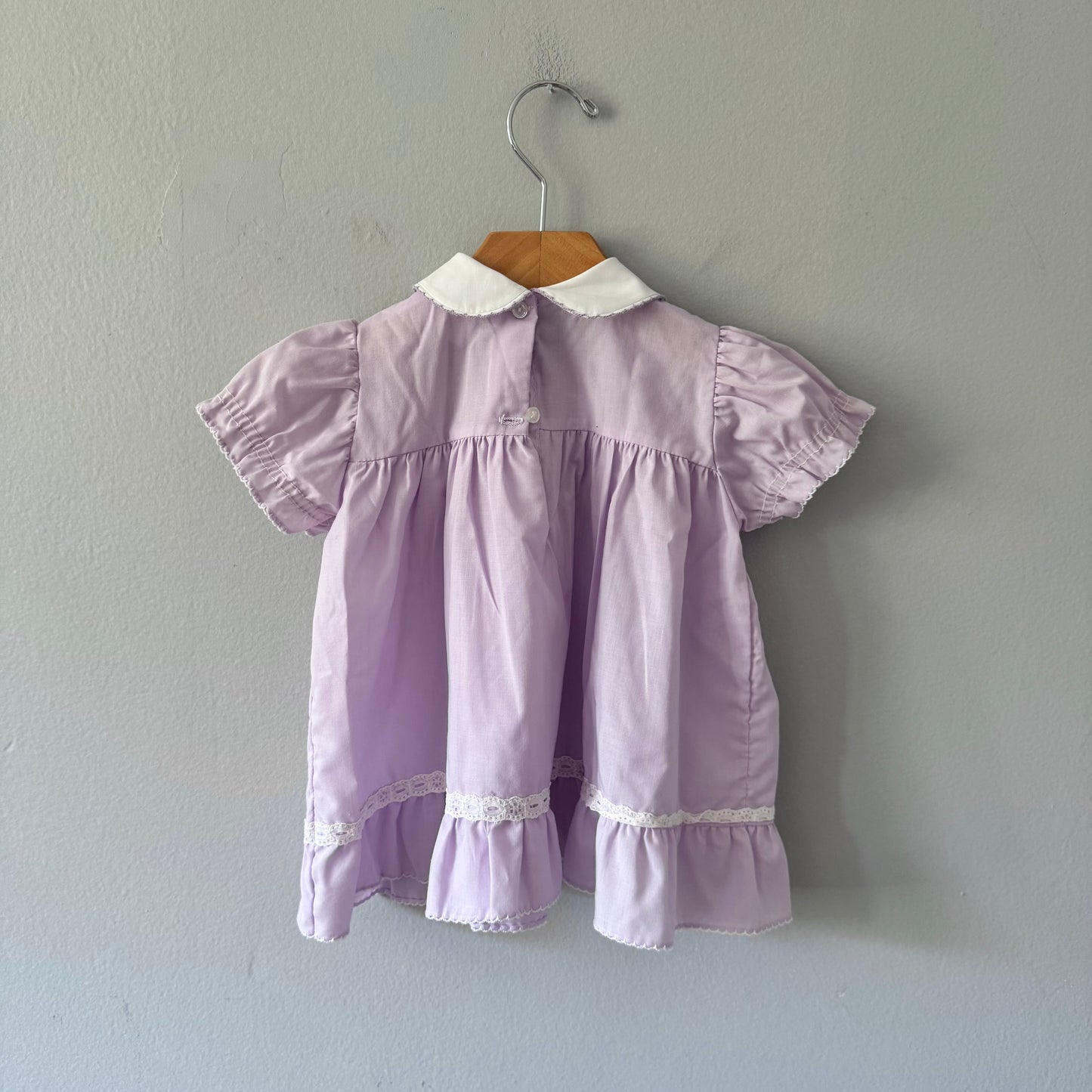 Vintage / Light purple dress / 24M