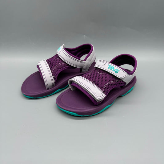 Teva / Sandals / US9