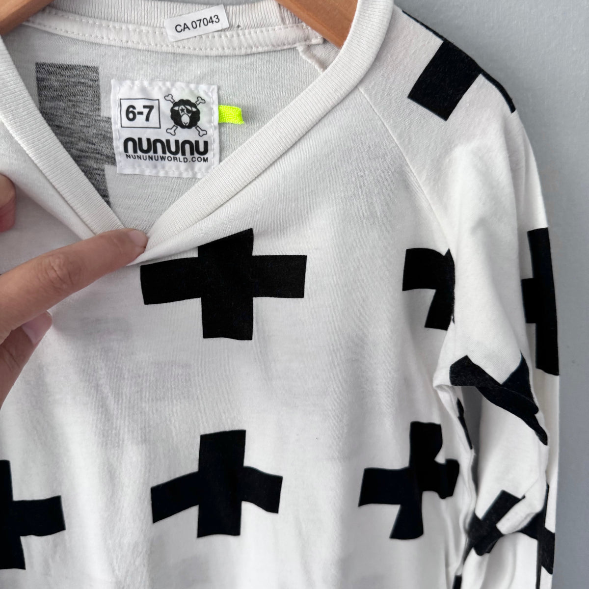 Nununu / White x black dress / 6-7Y