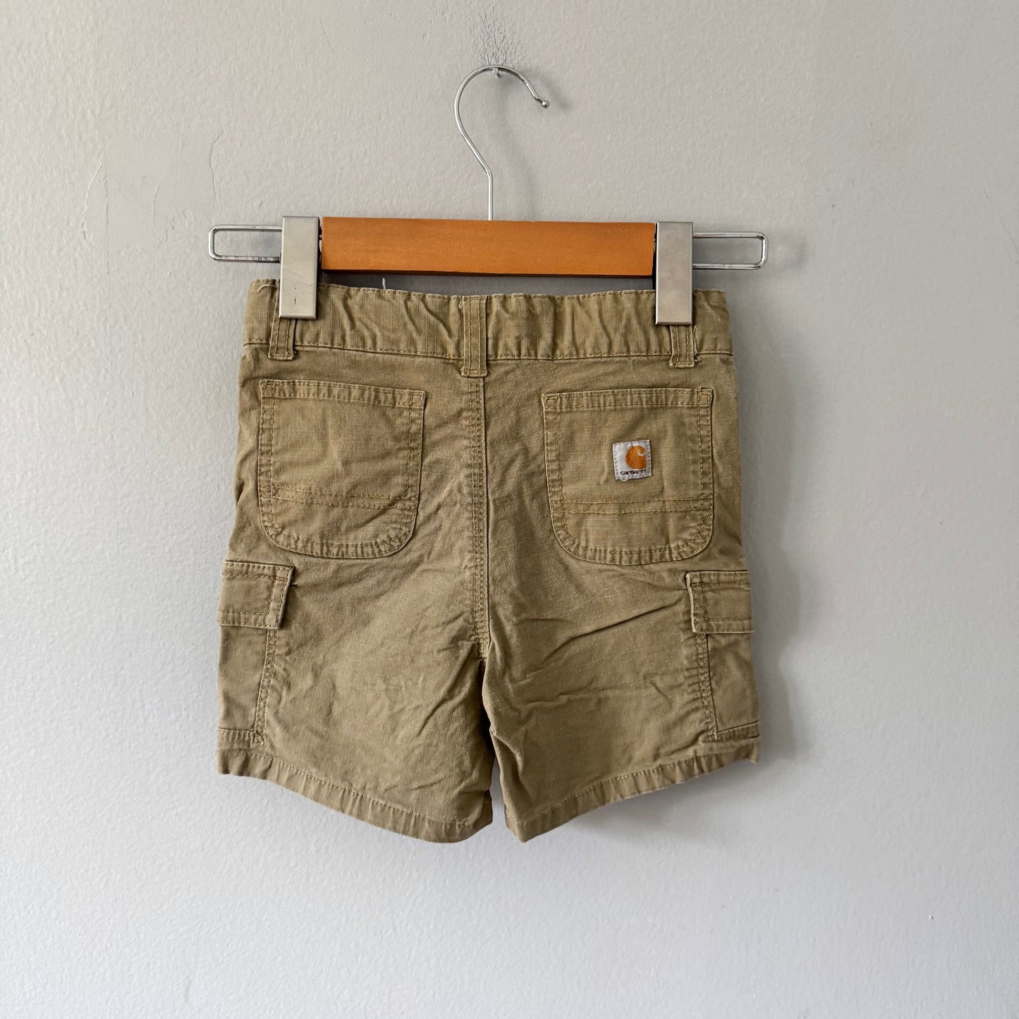 Carhartt / Beige chino shorts / 4T