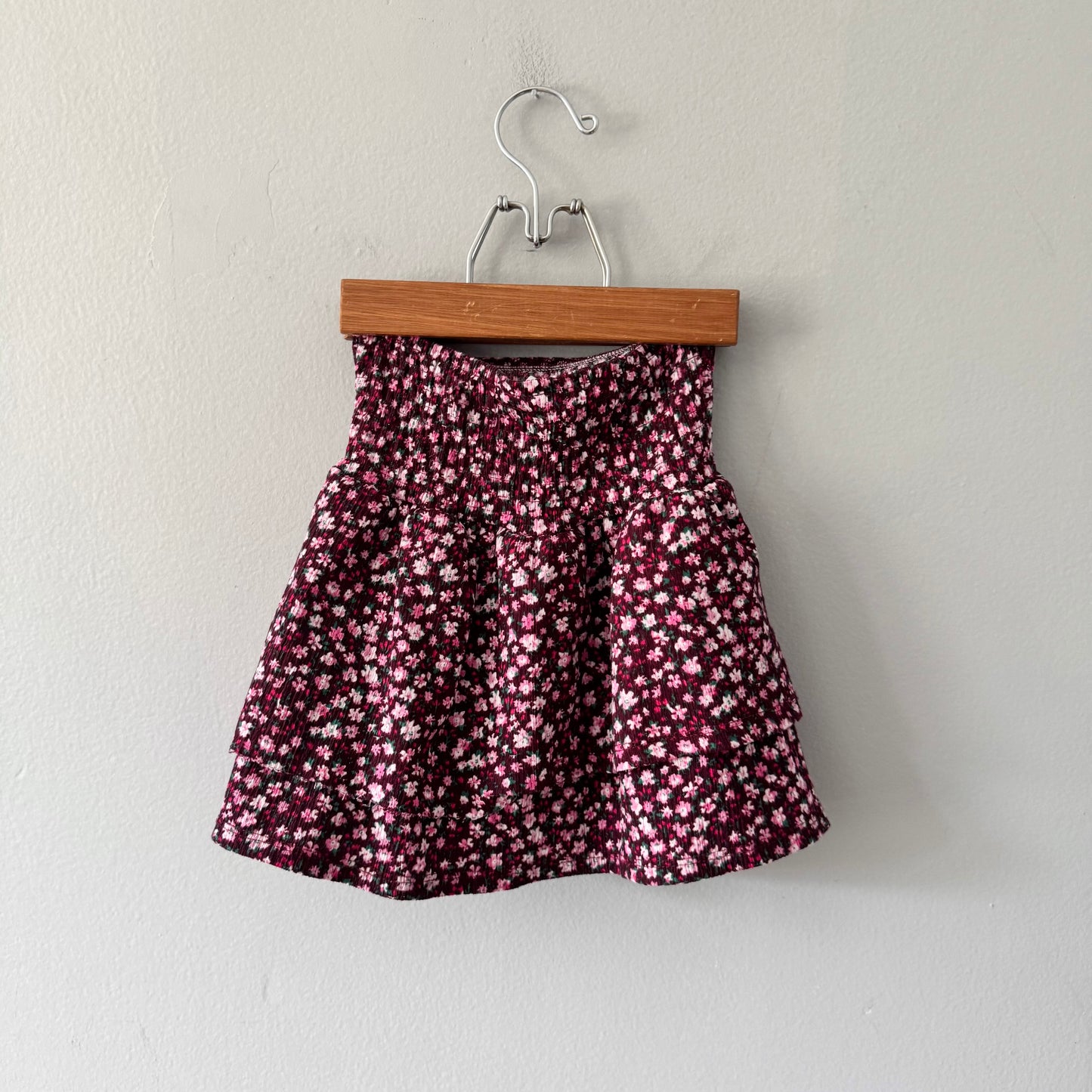 Zara / Burgundy x floral skirt / 7Y
