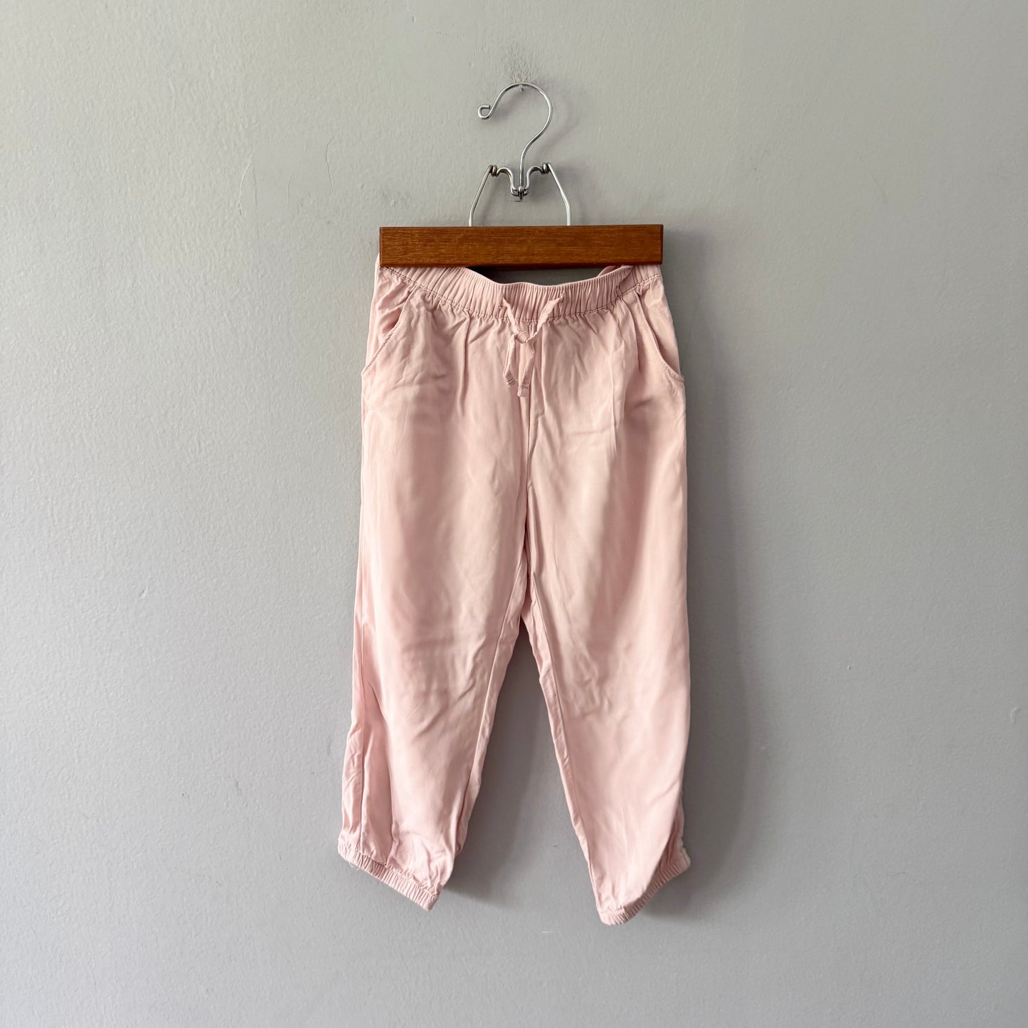 H&M / Light pink viscose pants / 3-4Y