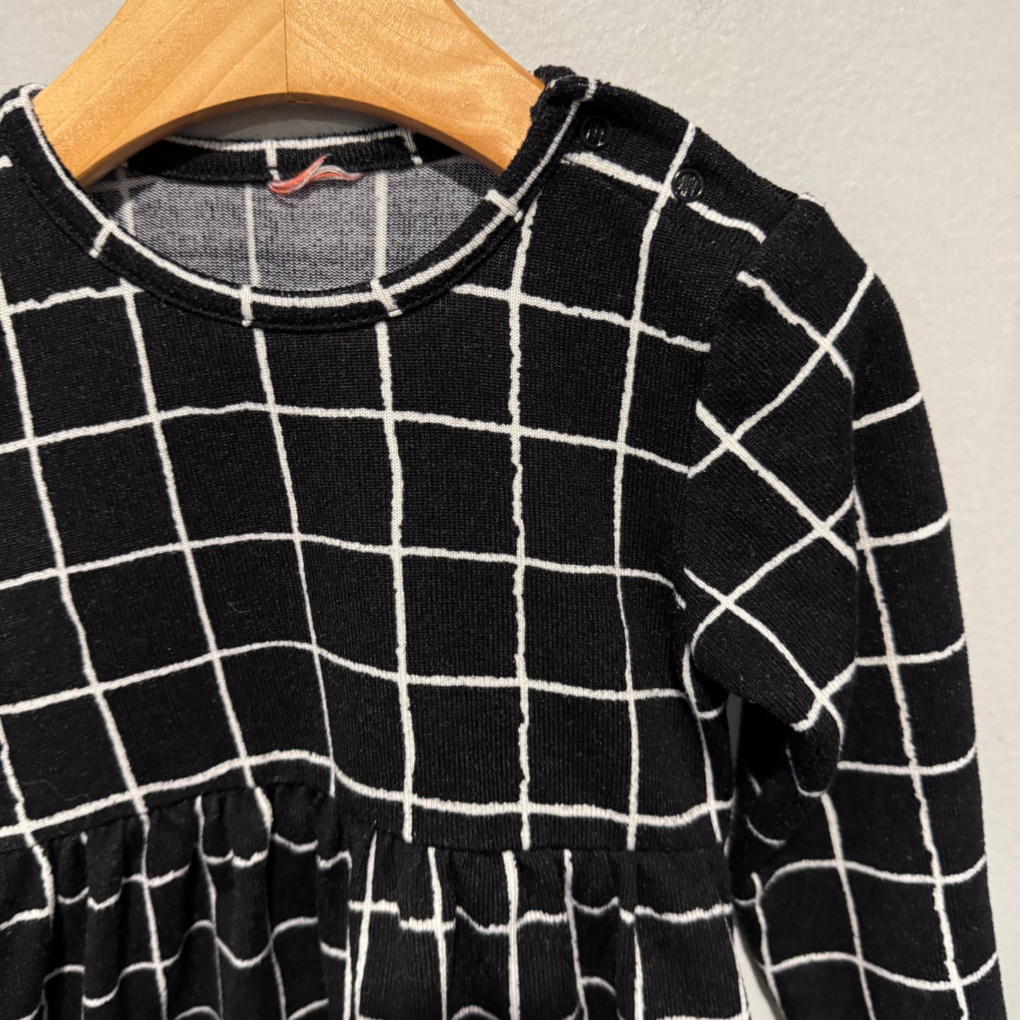 No brand / Black x white check knit dress / 3T