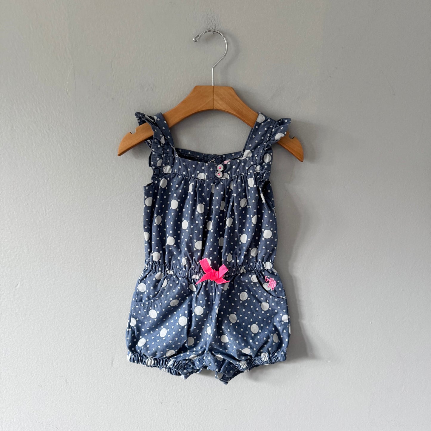 US Polo Assn / Barboteuse à pois bleus / 18 mois