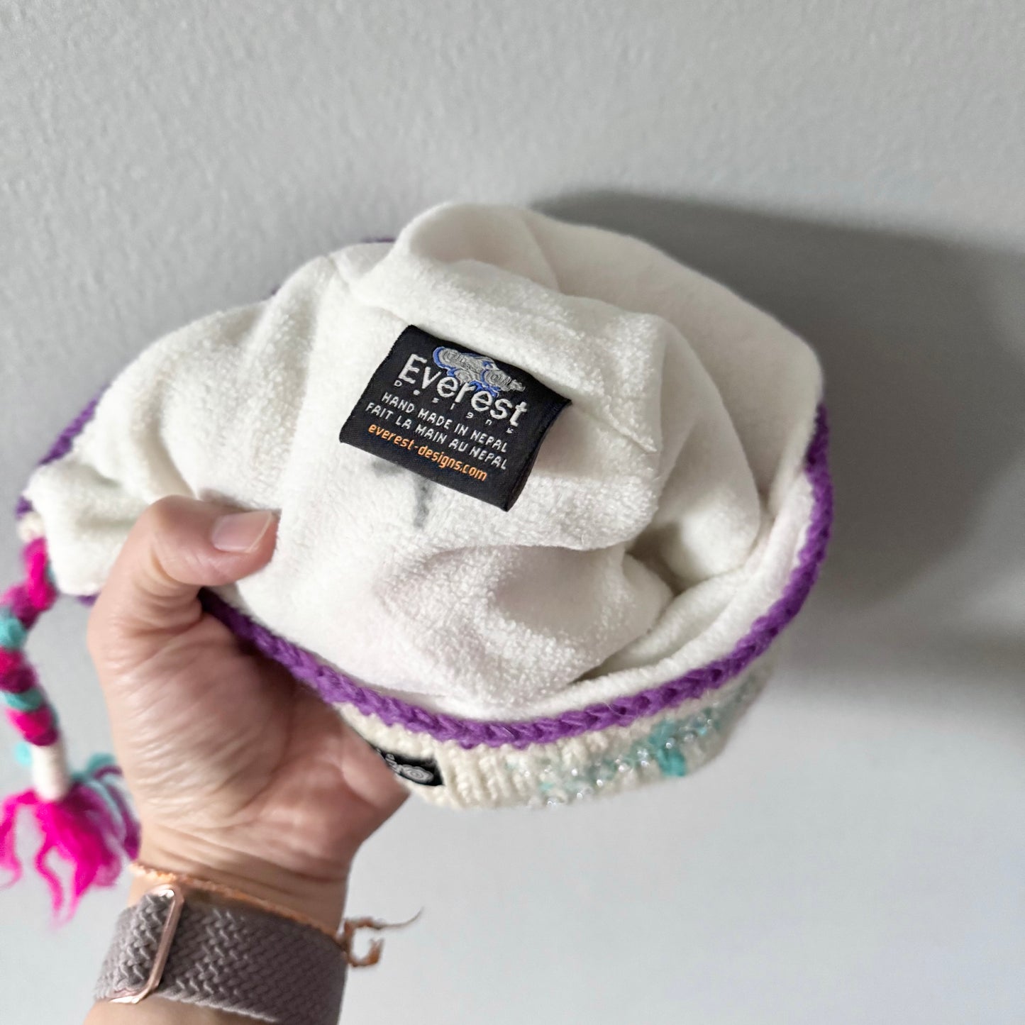 Everest Designs / White fleece lined knit hat / 2-4Y