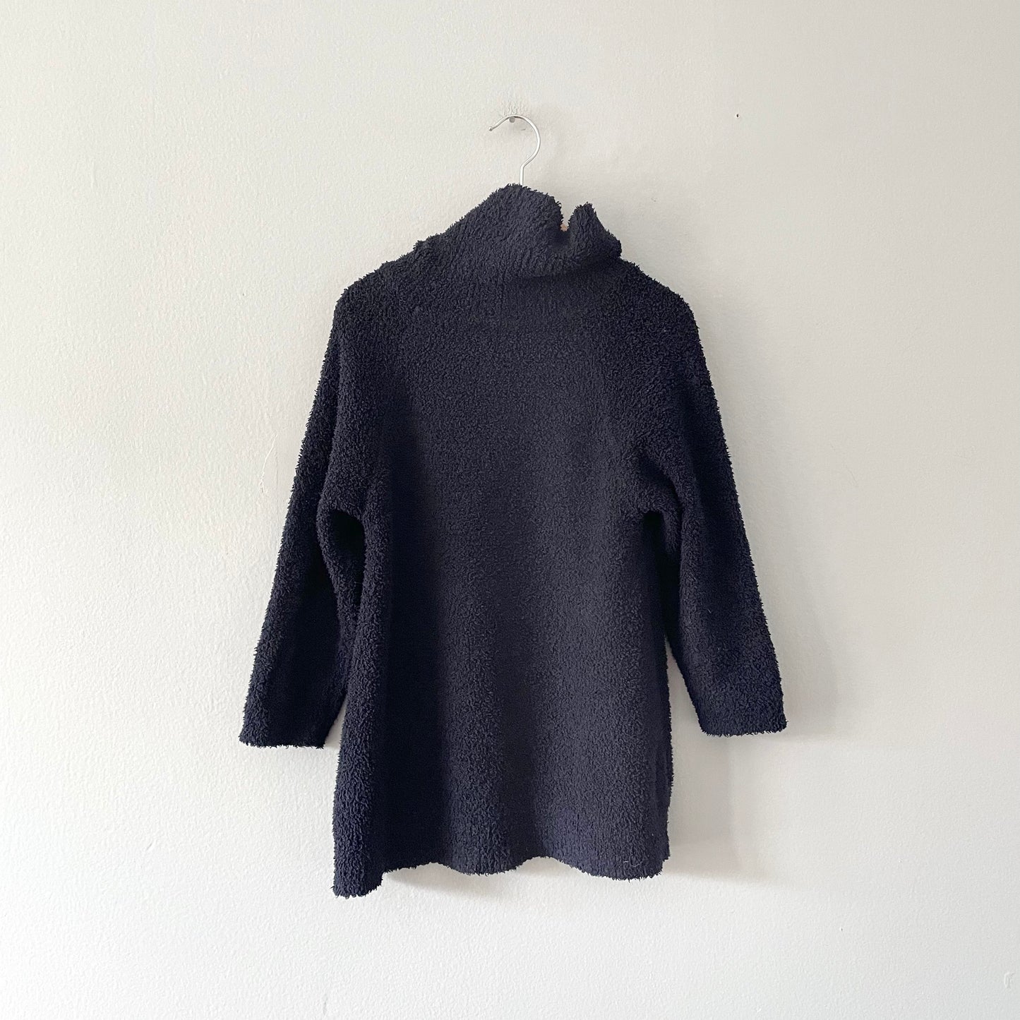 Muji / Black turtle neck dress / 4-5Y