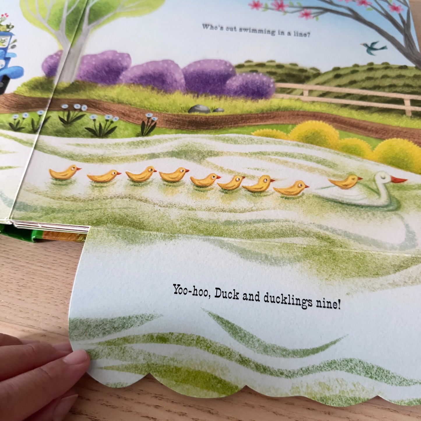 Little Blue Truck's Springtime / Alice Schertle