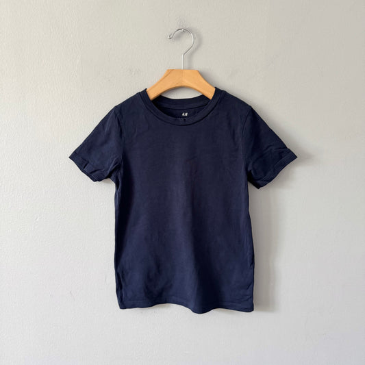 H&M / Navy T-shirt / 6-8Y