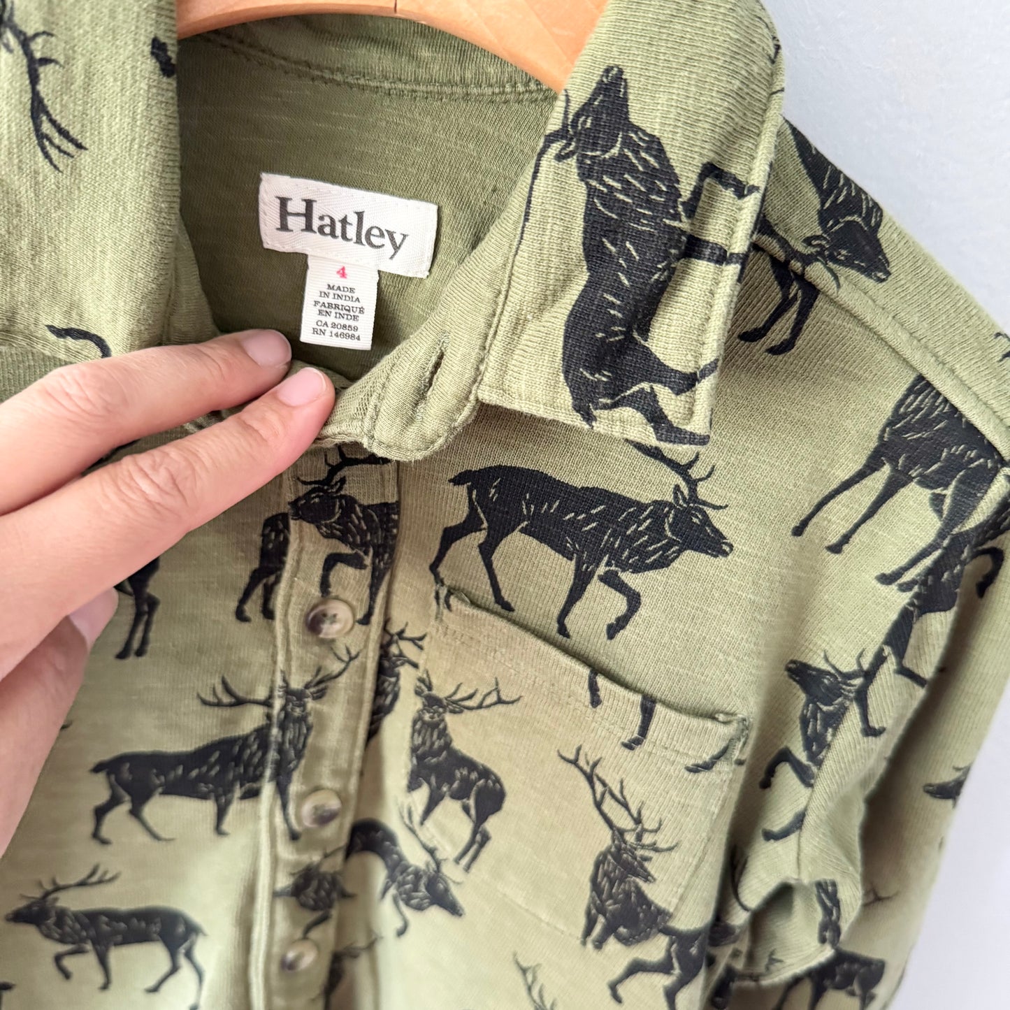 Hatley / Khaki deer cotton shirt / 4Y