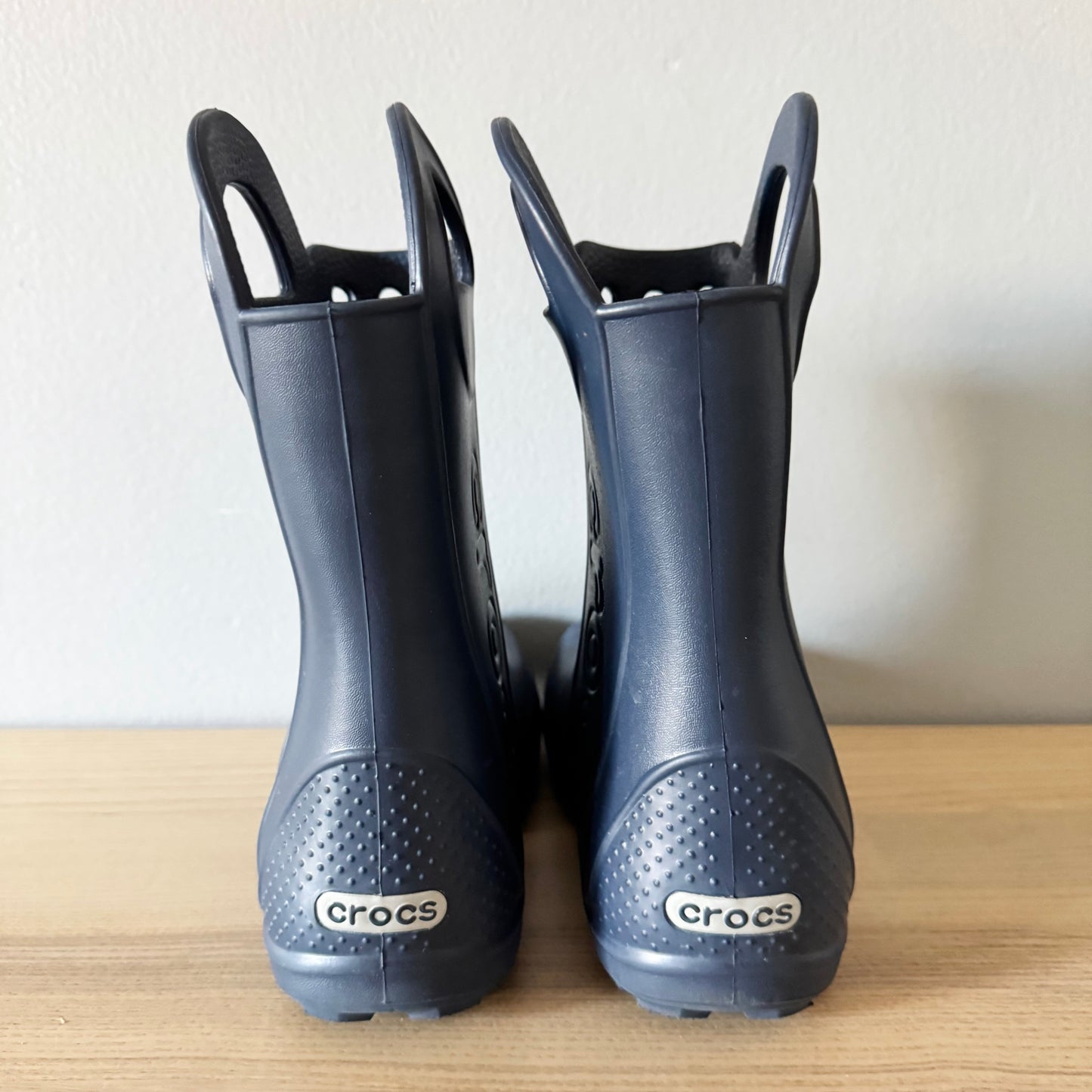 Crocs / Rain boots / J1