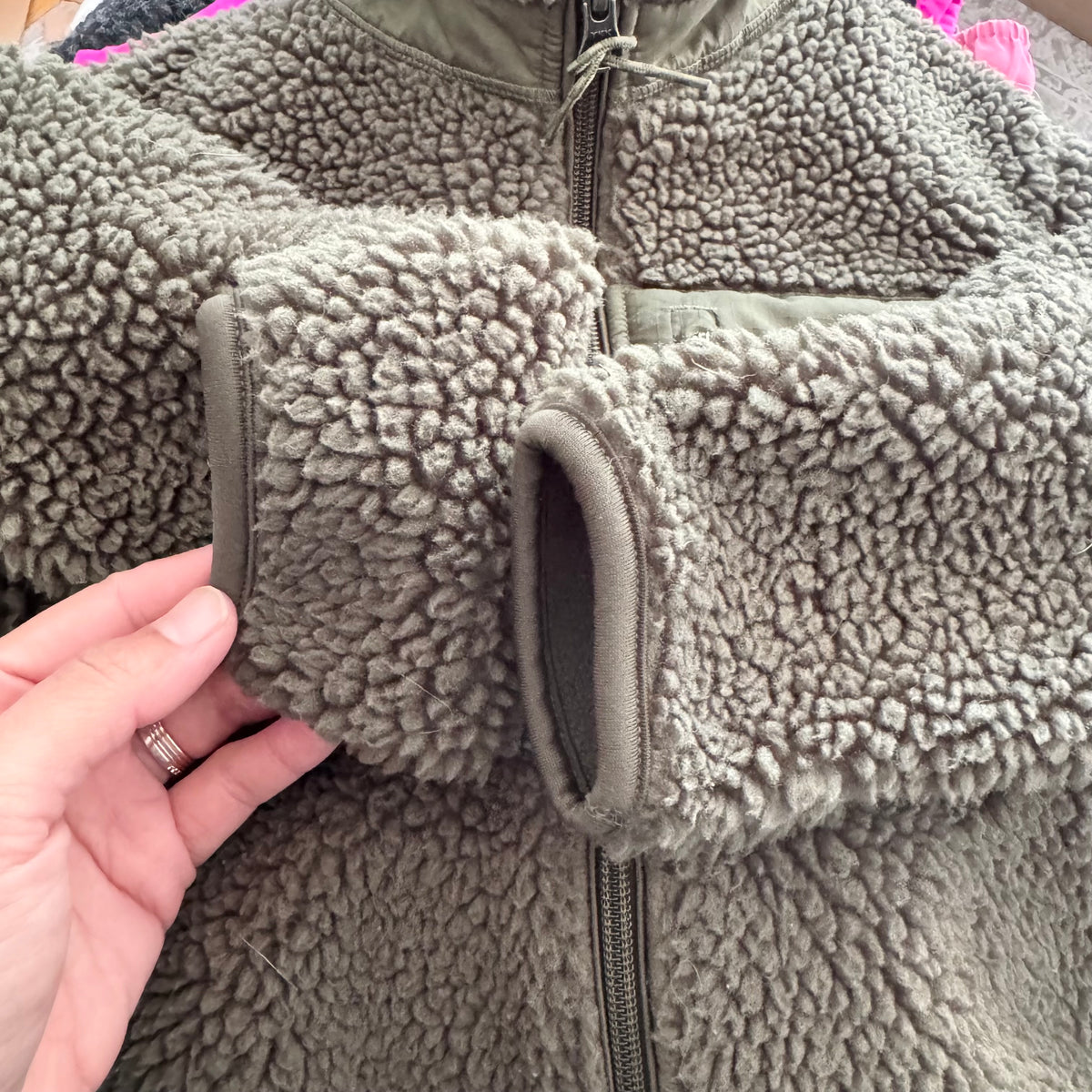 Uniqlo / Green fleece zip-up / 3-4Y