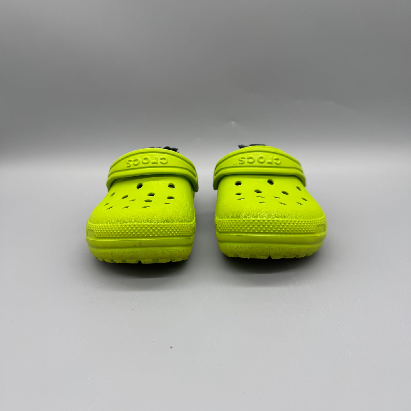 Crocs / Sandals / US9