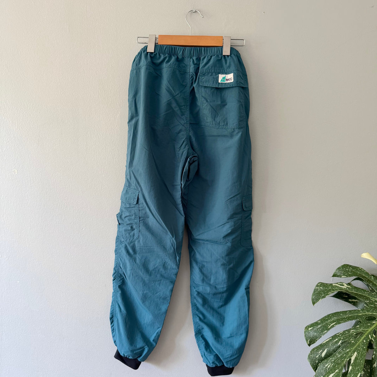 Mec / Smokey blue nylon pants / 14Y