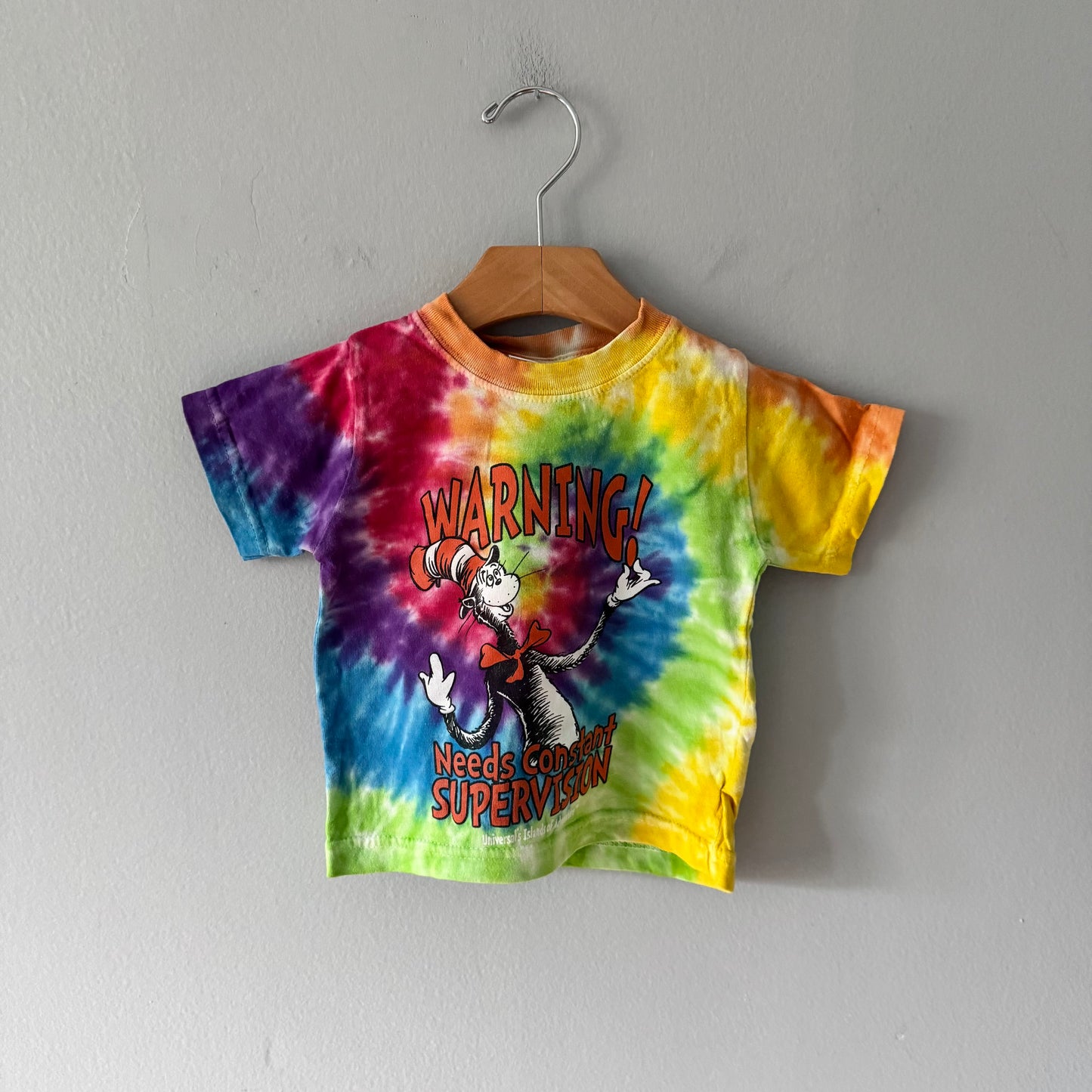 Universal Studios / Dr. Seuss T-shirt / 2T