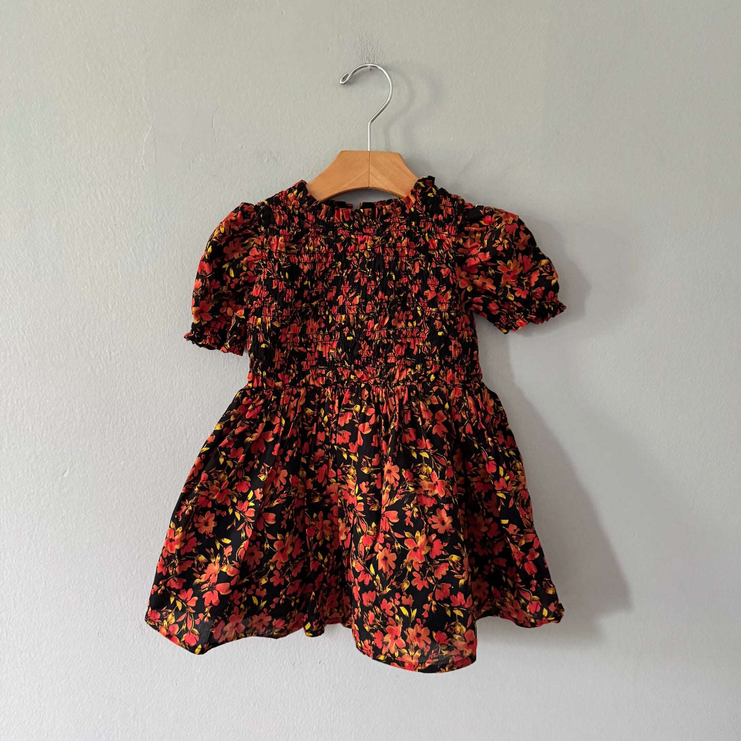 Gap / Black x red floral dress / 2Y - New