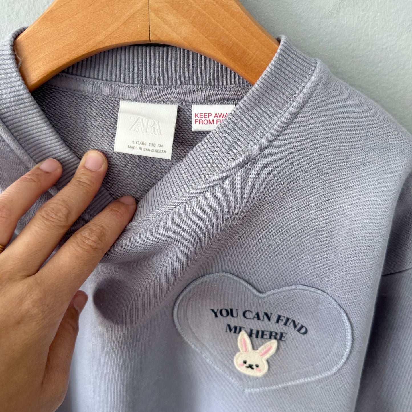 Zara / Grey You can find me here sweatshirt / 5Y