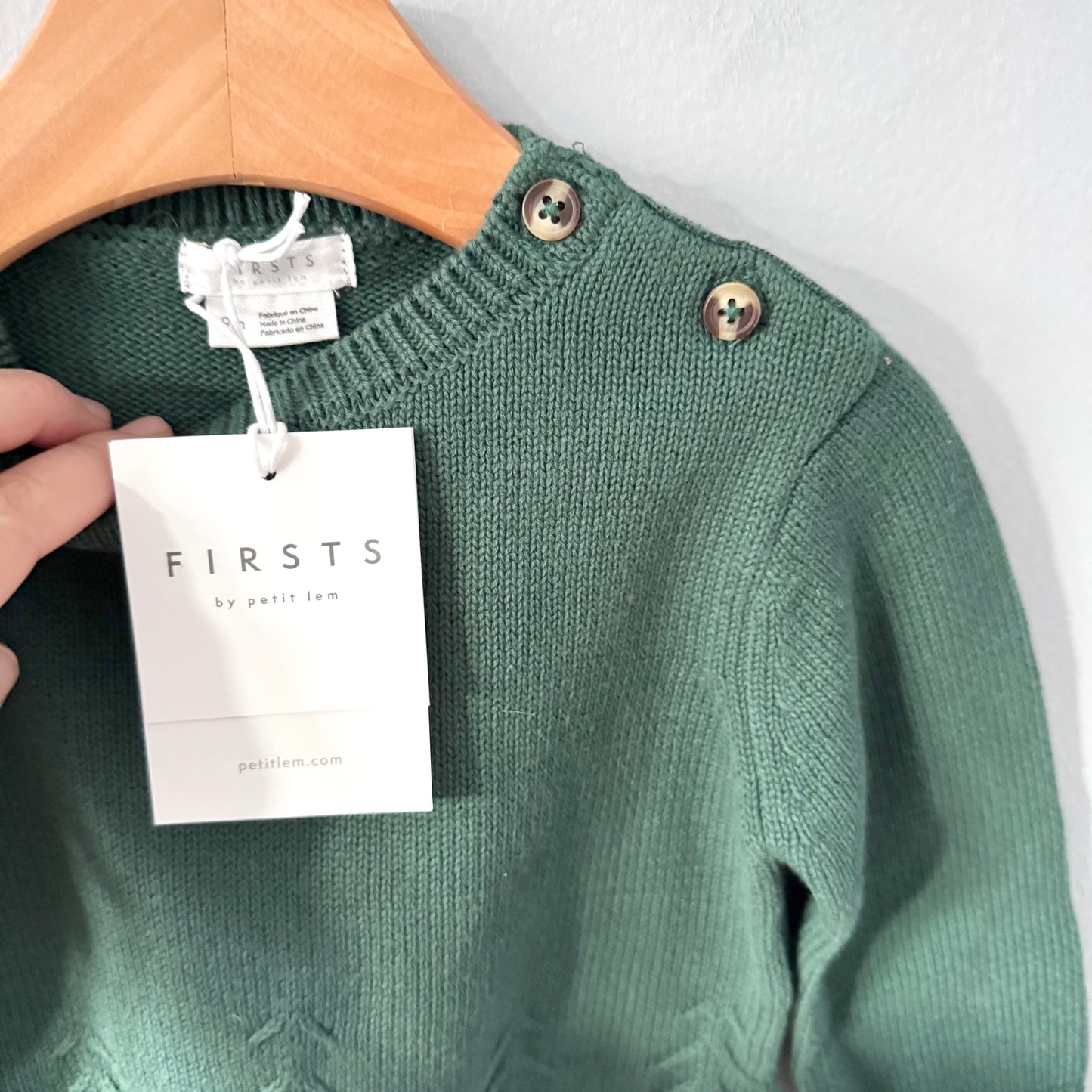 Firsts by Petit lem / Green cotton knit pullover / 9M - New with tag