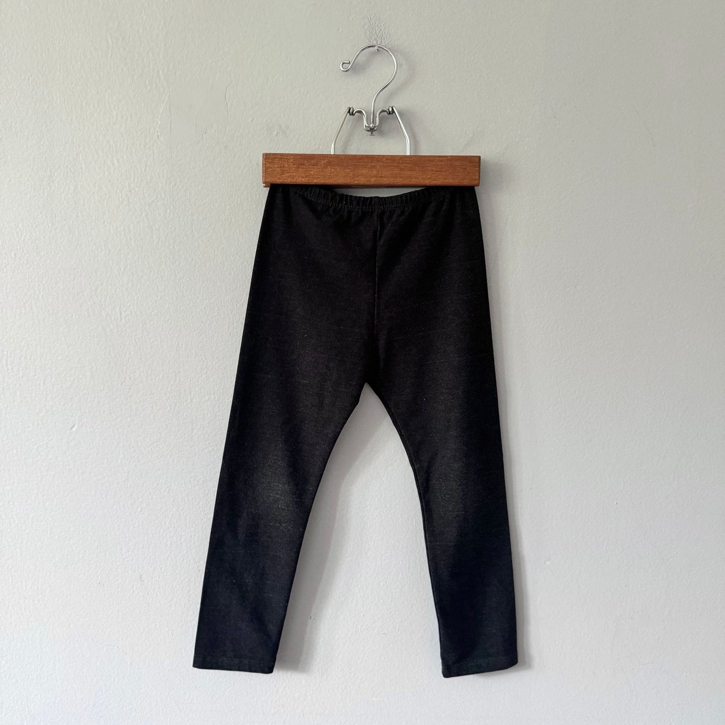 Mini mioche / Charcoal grey leggings / 3-4Y