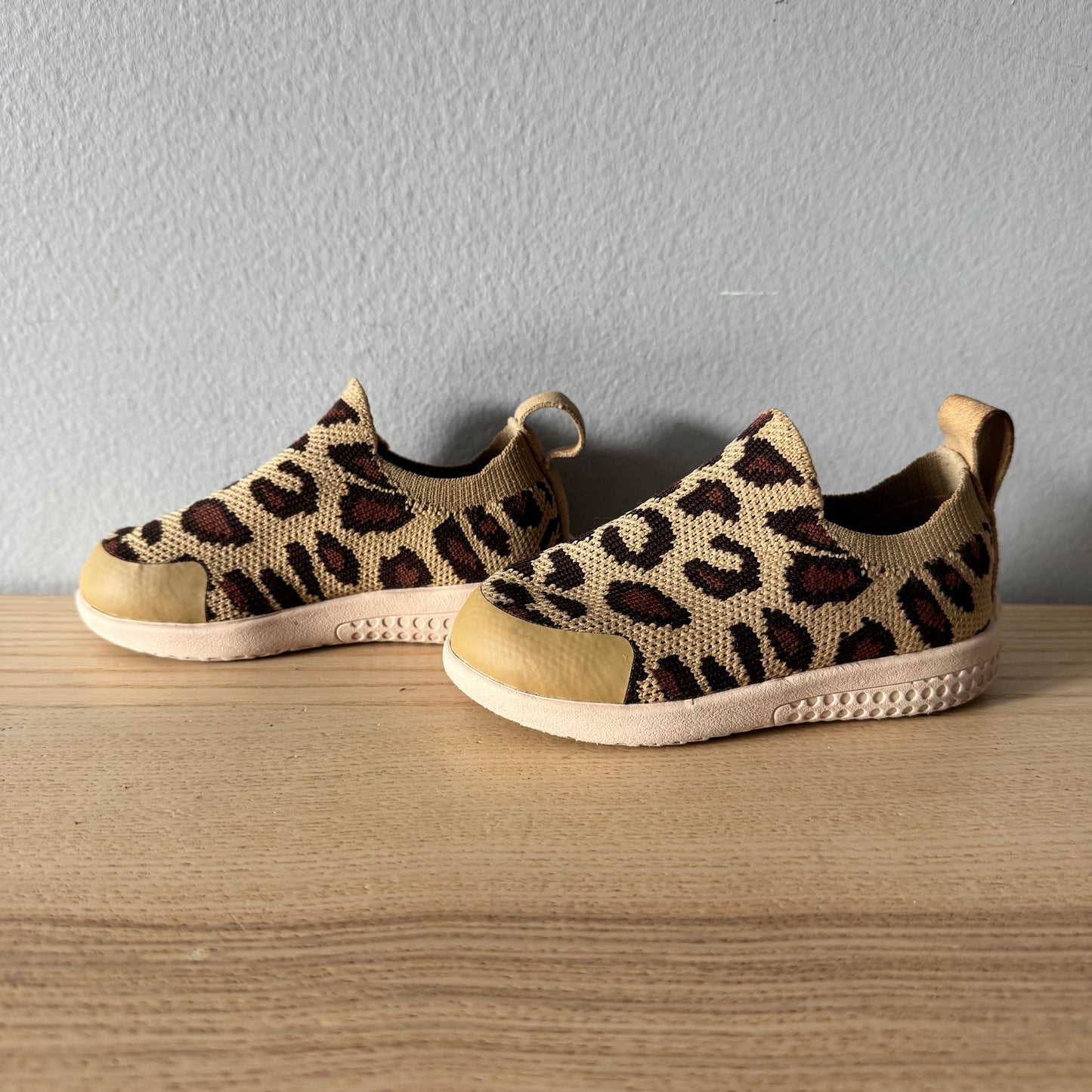 Hey Folks / Leopard knit shoes / US6