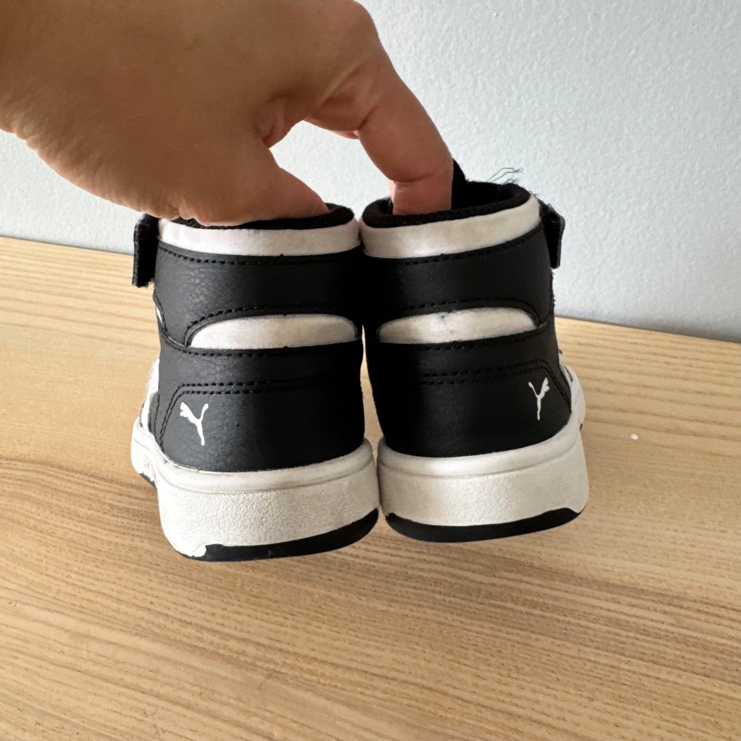 Puma / Black x white high cut sneaker / US11