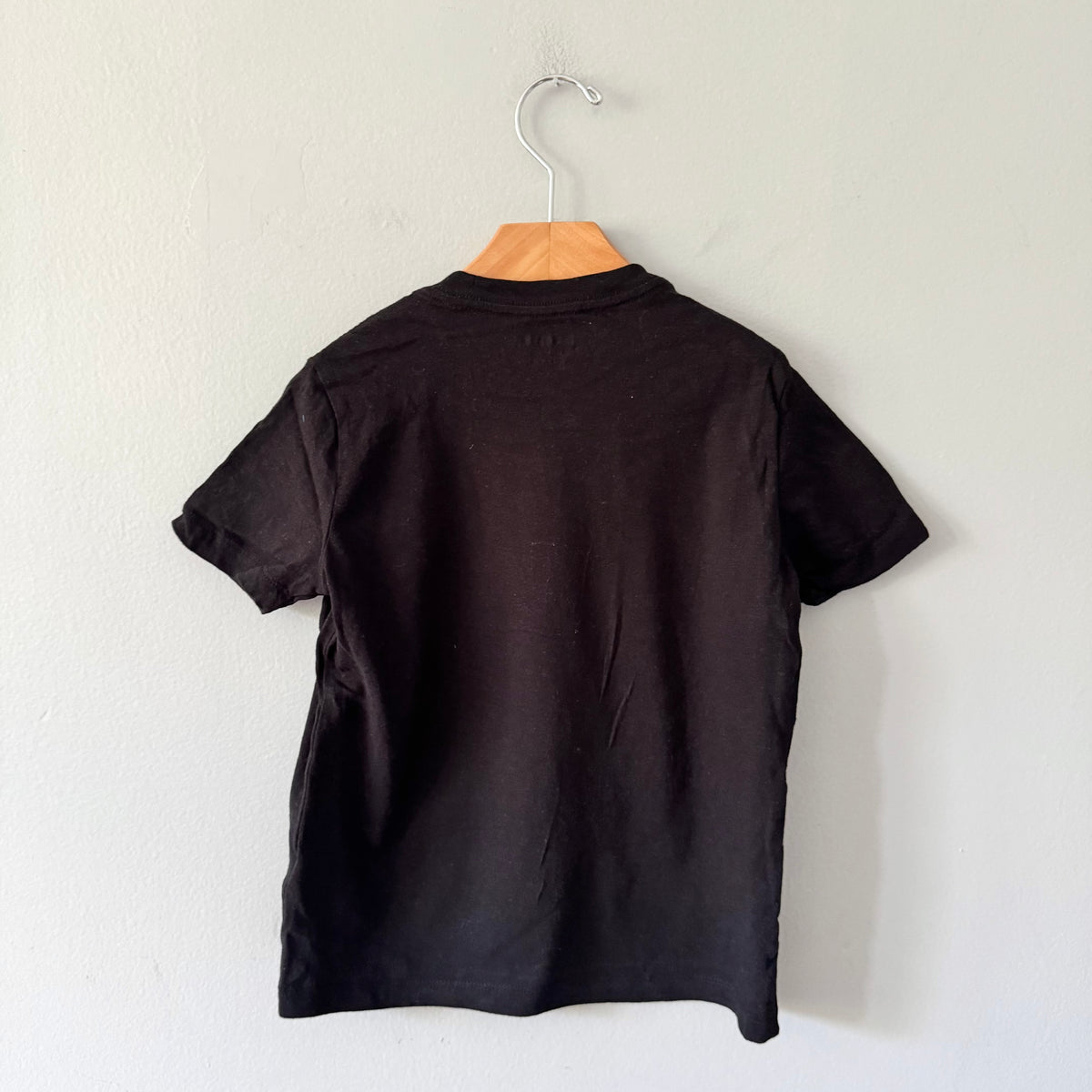 Pokemon / Black T-shirt / 6-7Y