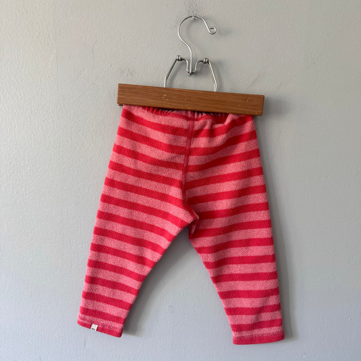 Mec / Red stripe fleece pants / 12M