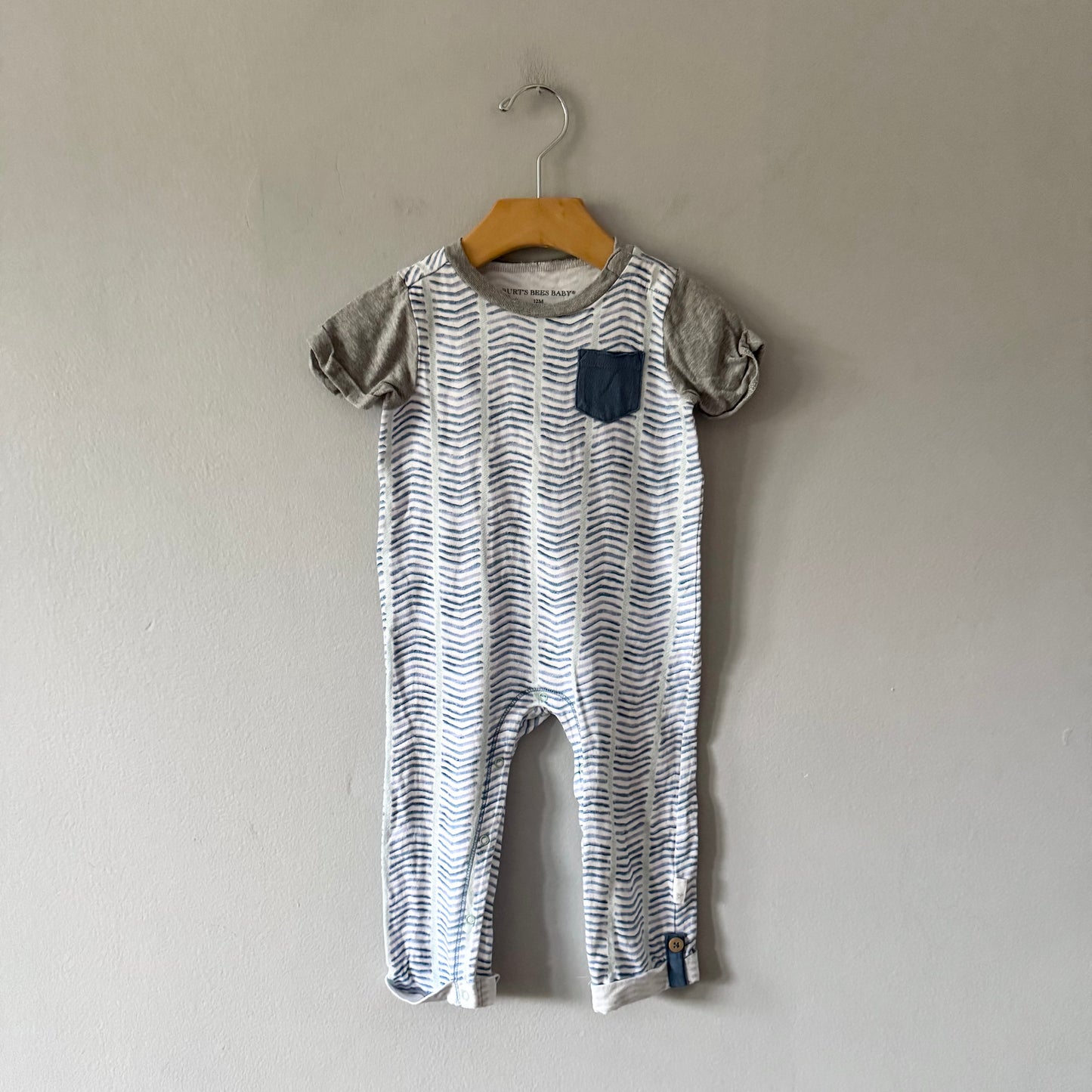 Burt's bees baby / White blue romper / 12M