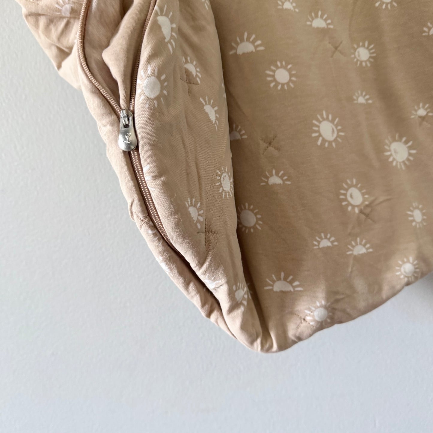 Loulou Lollipop / Beige x sun sleep bag / 12-24M