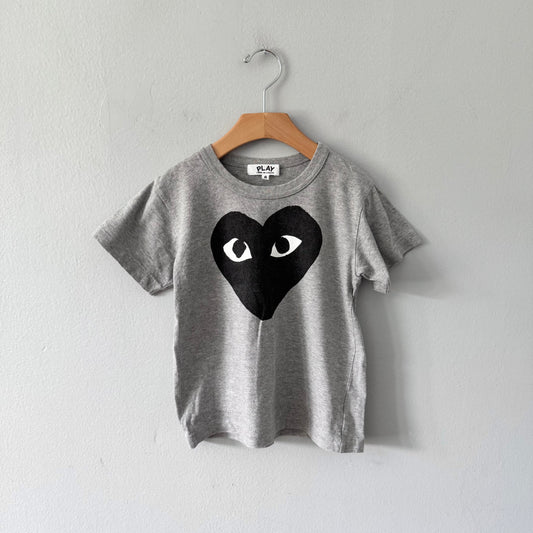 Comme des Garçons PLAY / Light grey T-shirt / 6Y
