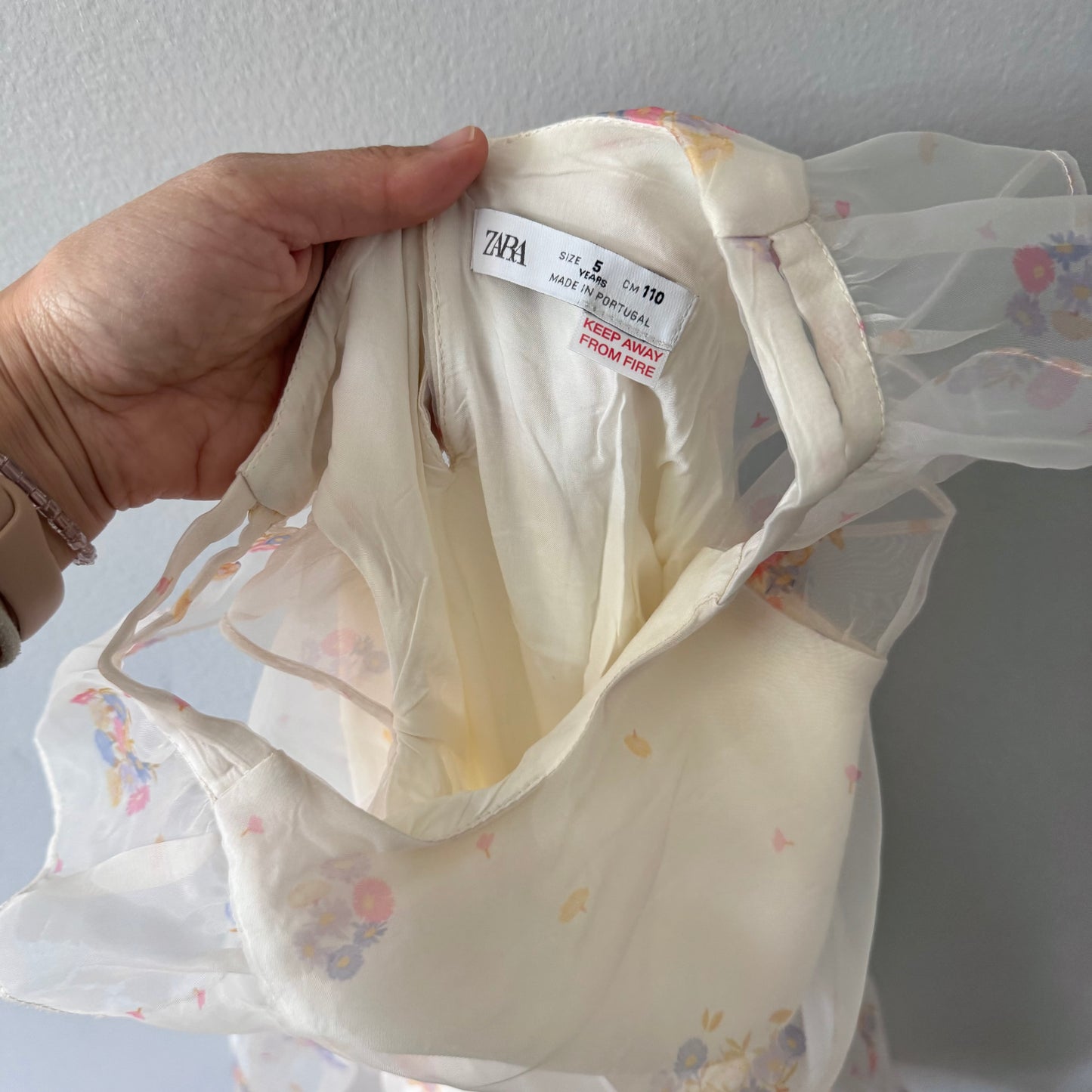 Zara / Cami lacey dress / 5Y