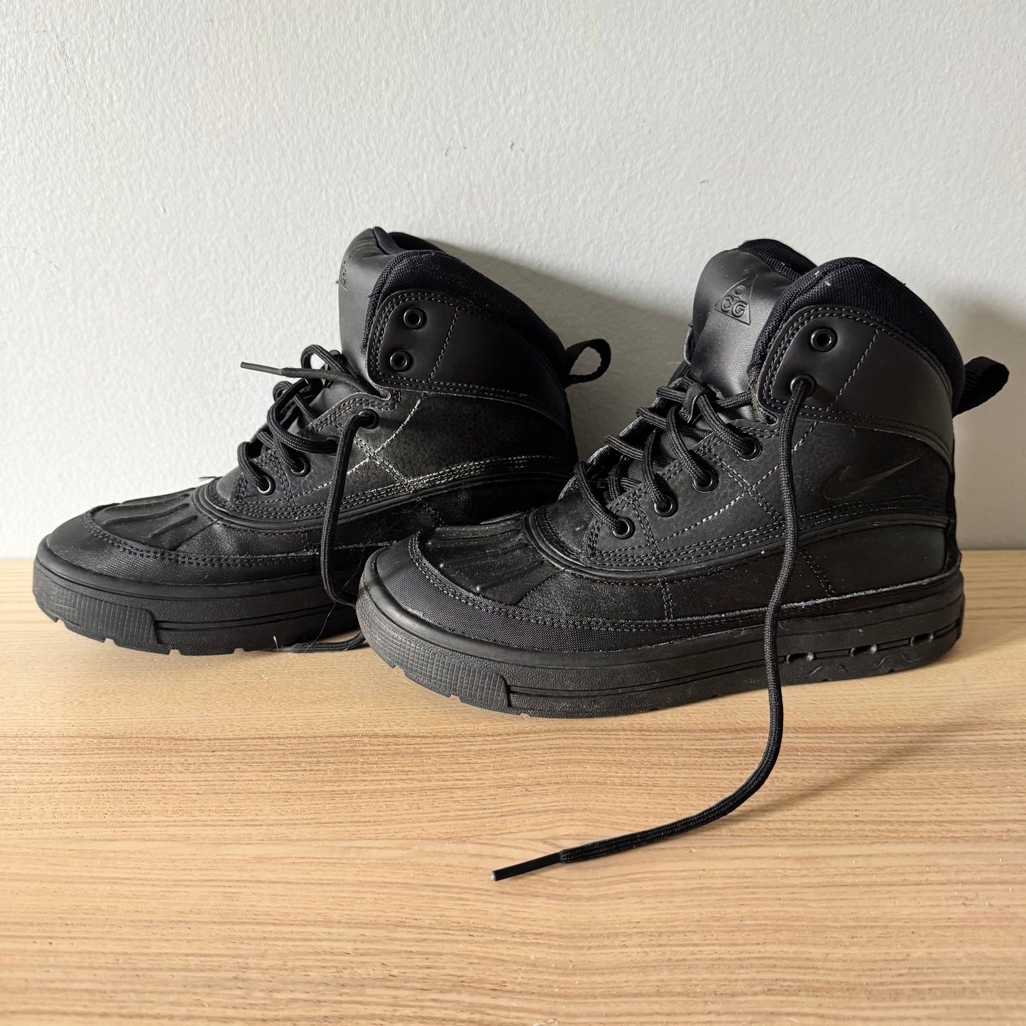Nike / High cut sneaker / J4