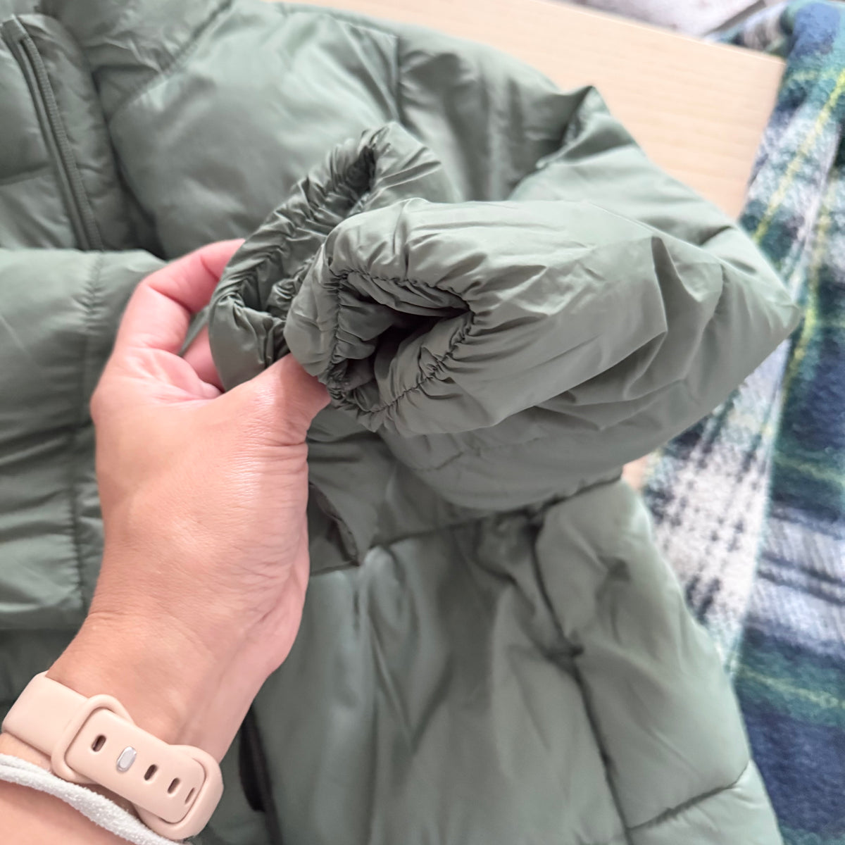 Zara / Khaki light puffer jacket / 8Y